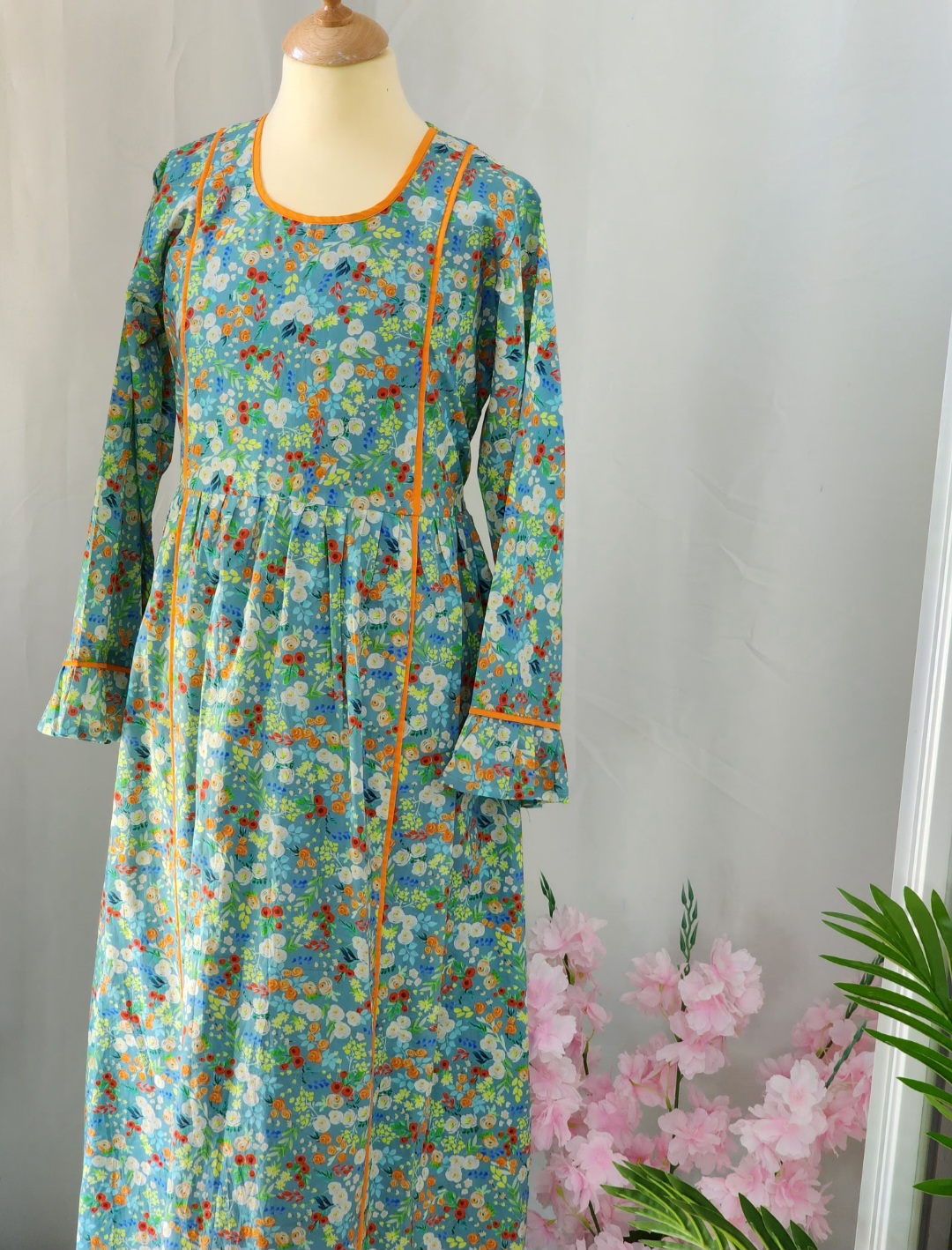 فستان قطن ليبرتي١