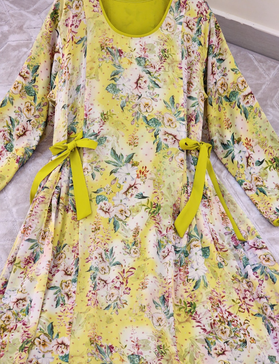 جلابية شيفون مفصص١