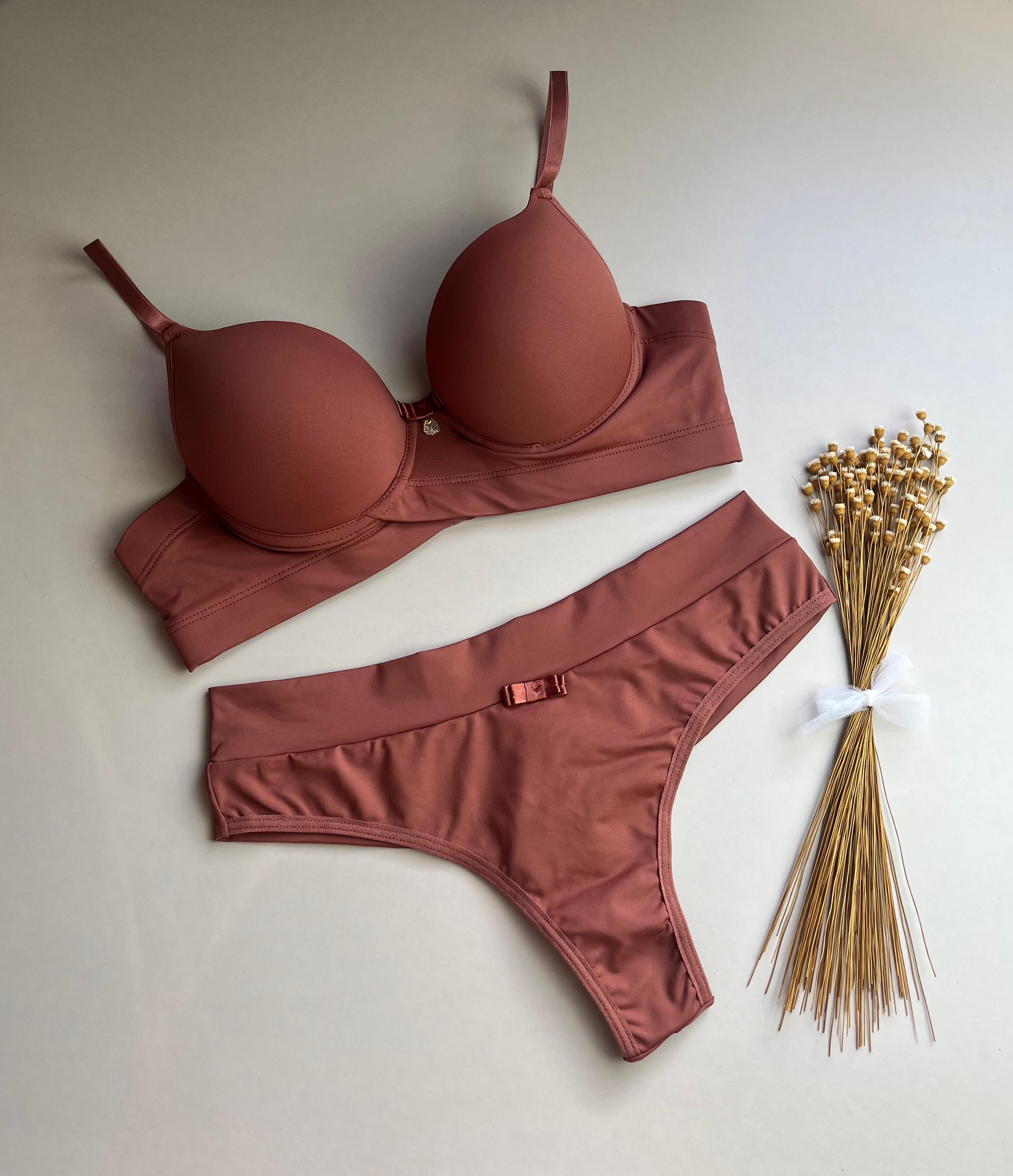Conjunto de lingerie terracota