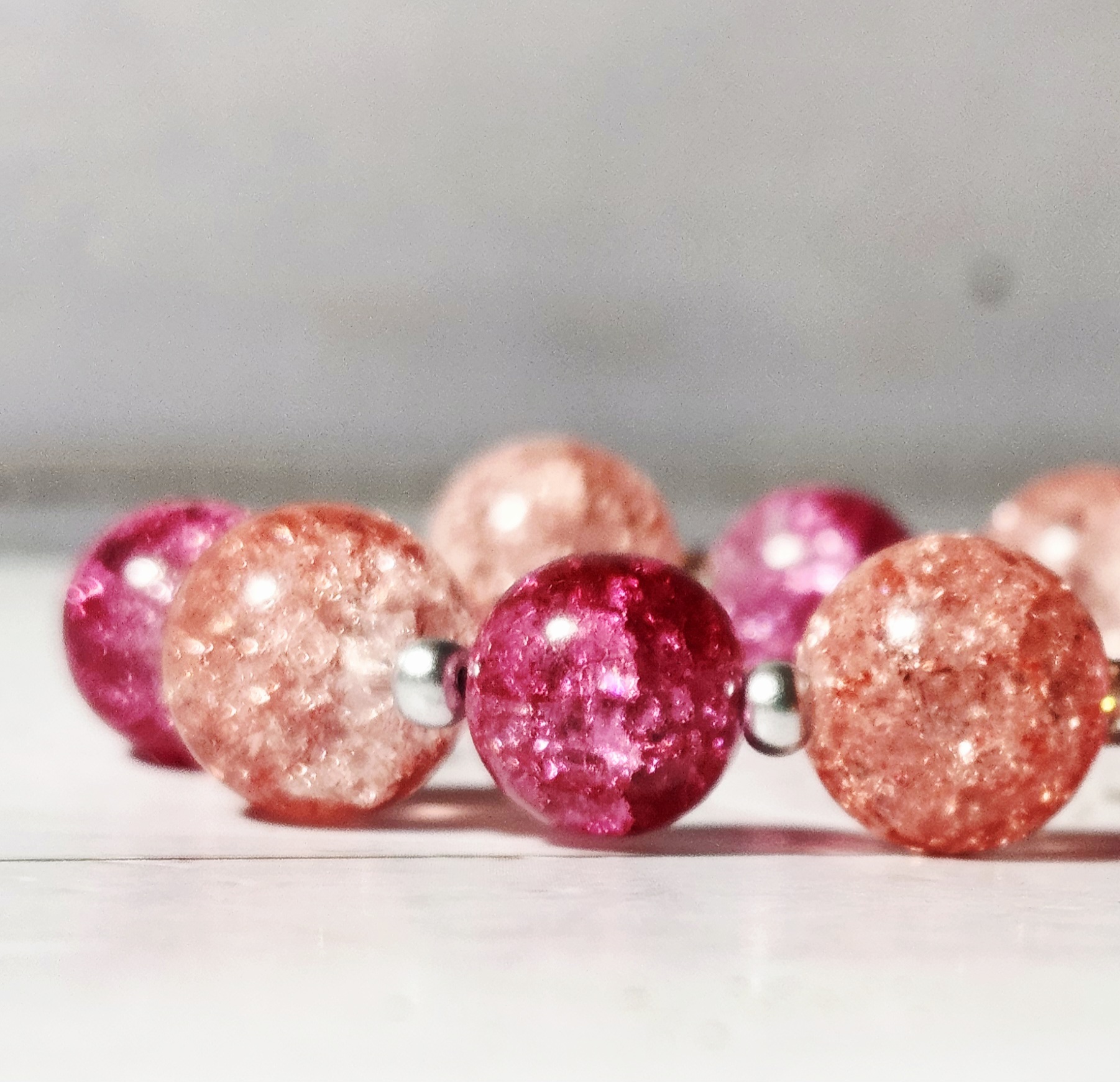 "Erica" Pink and Rose Crackle Glass Bead Bracelet