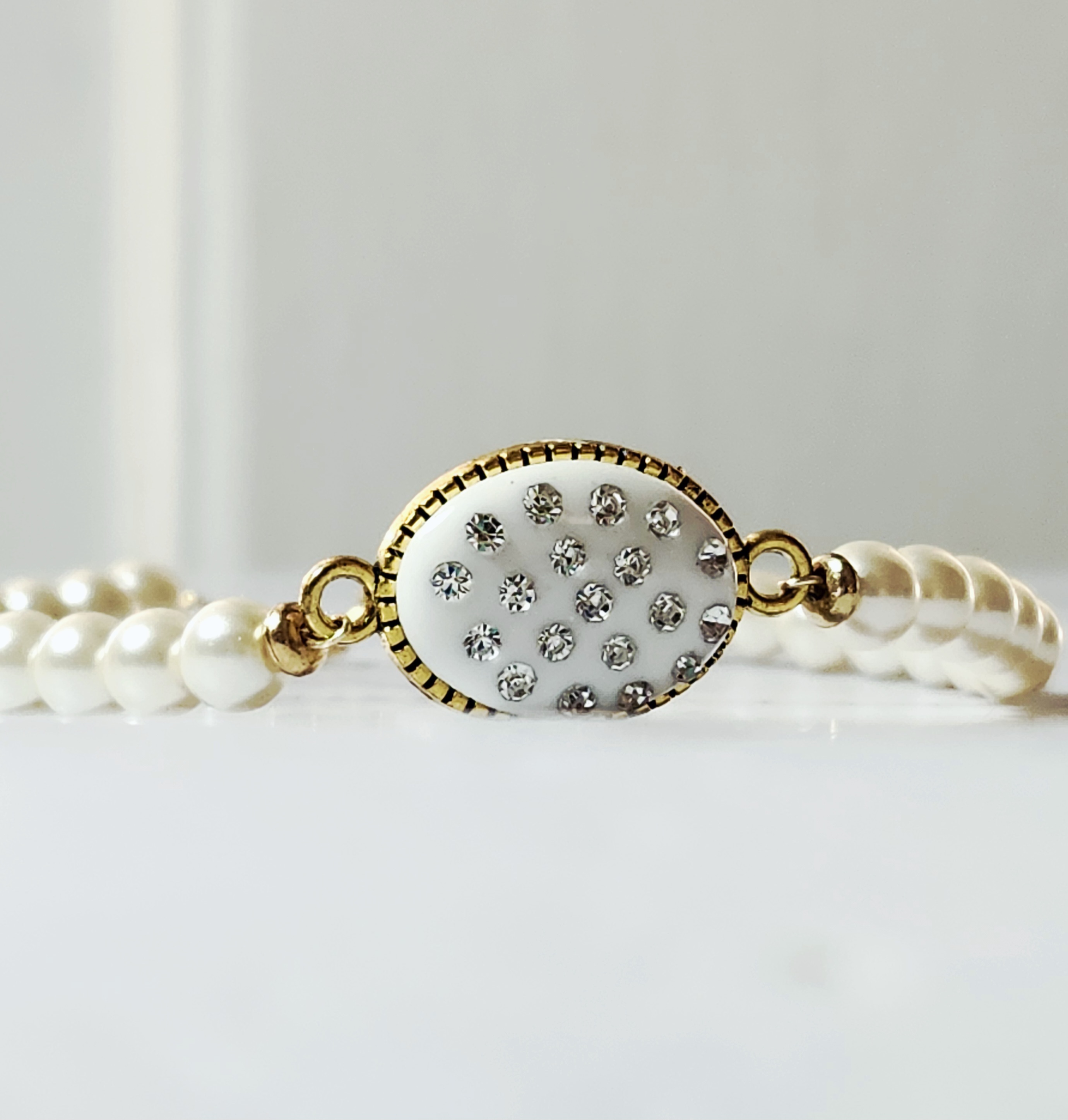 "Elizabeth" Pearl and Crystal Bracelet