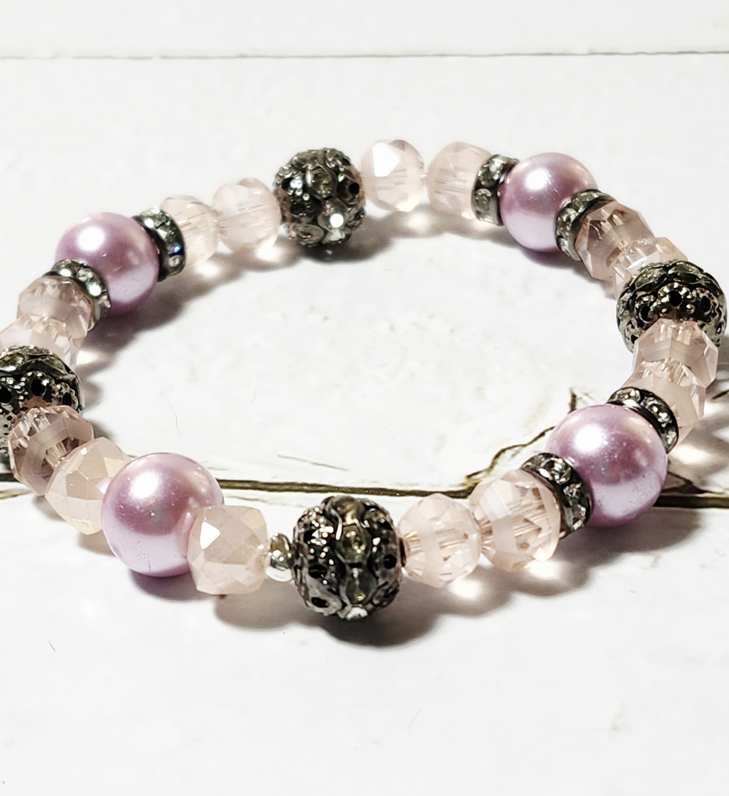 "Candy" Pastel Pink Elegant Beaded Bracelet