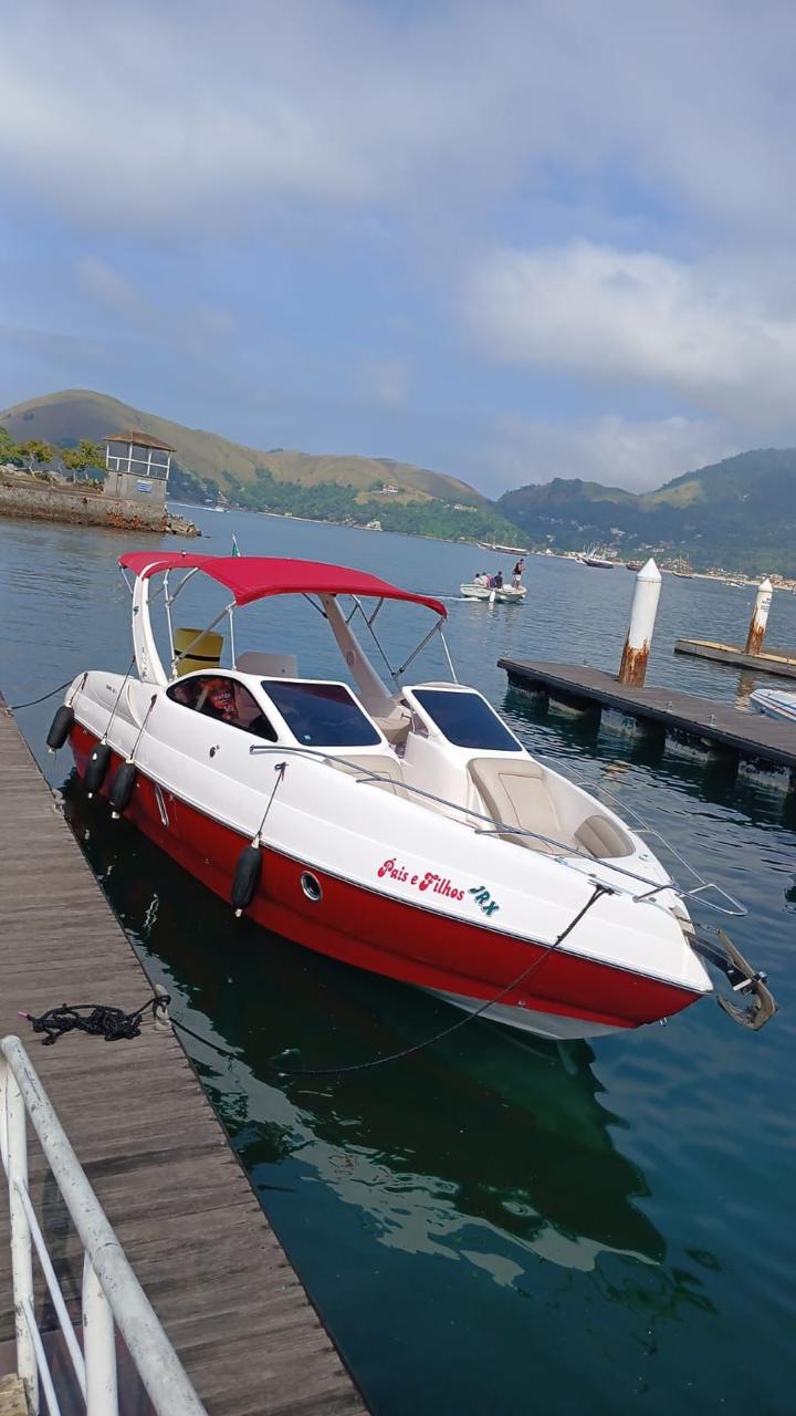 Coral 28 13 pax