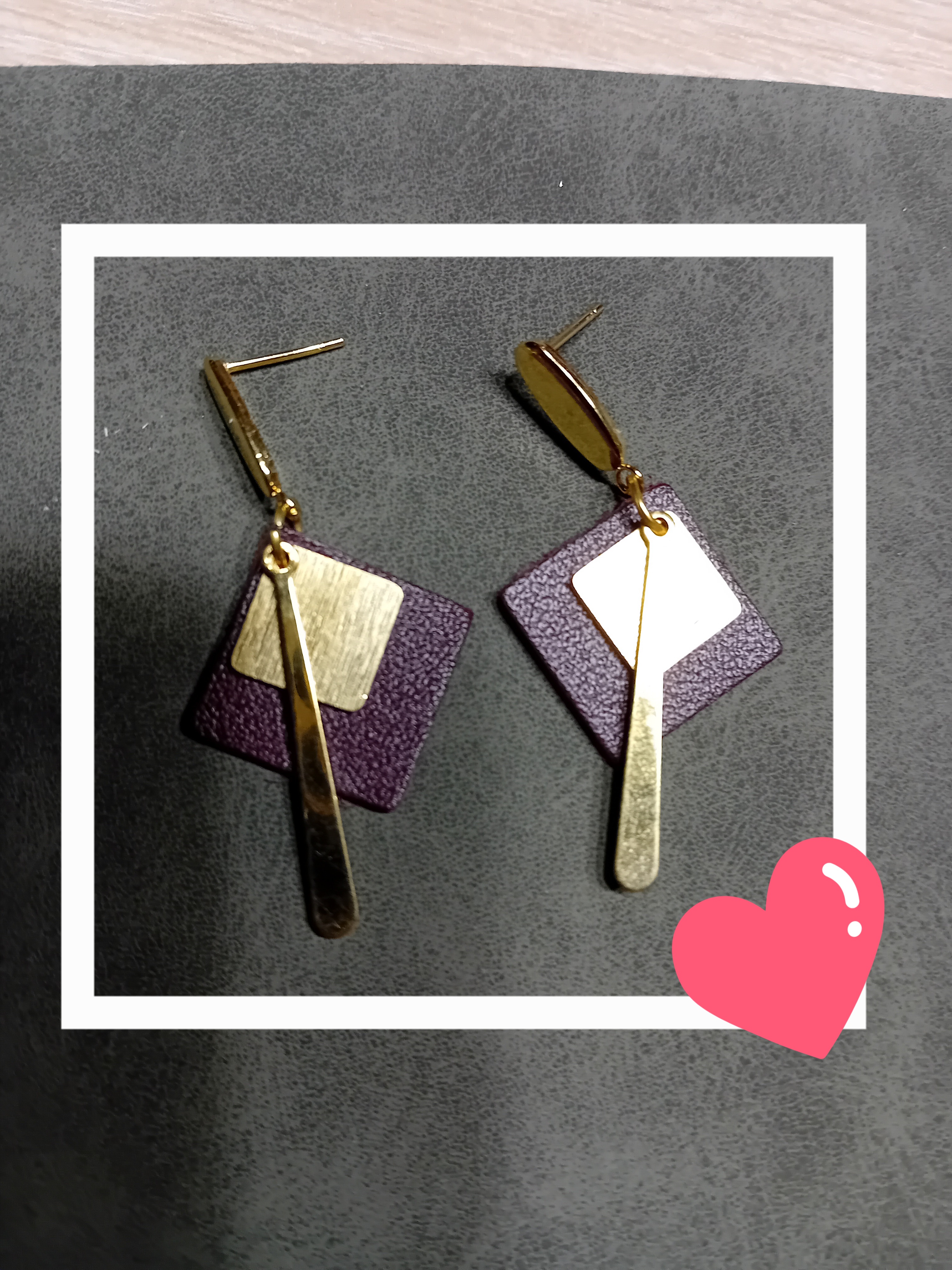 Boucles d’oreilles géométriques dorées