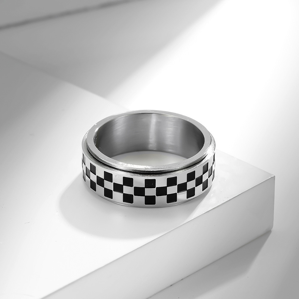 Checkered Flag Racing Ring