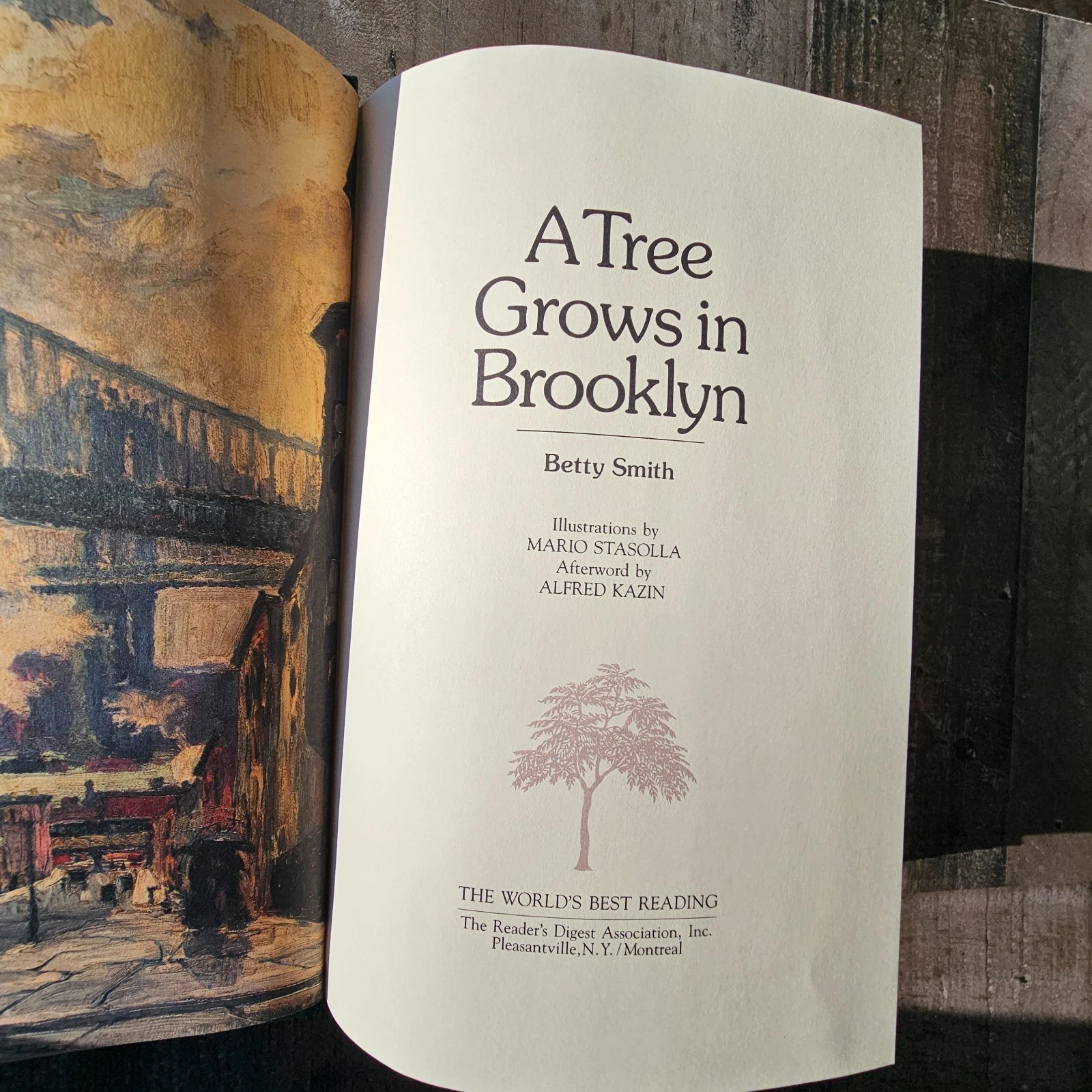 A TREE GROWS IN BROOKLYN BY BETTY SMITH