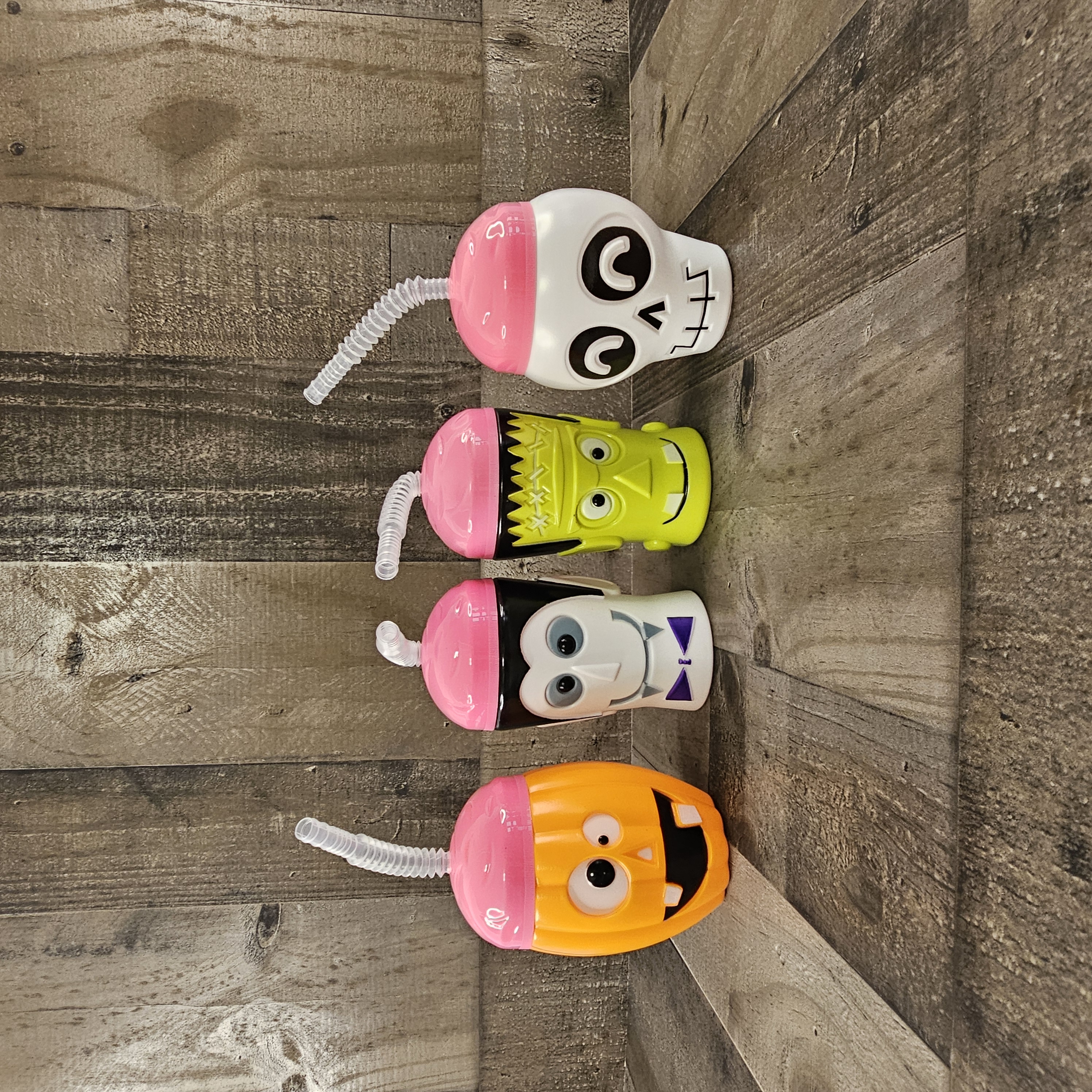 HALLOWEEN FUN SPOOKY FACE SIPPY CUPS