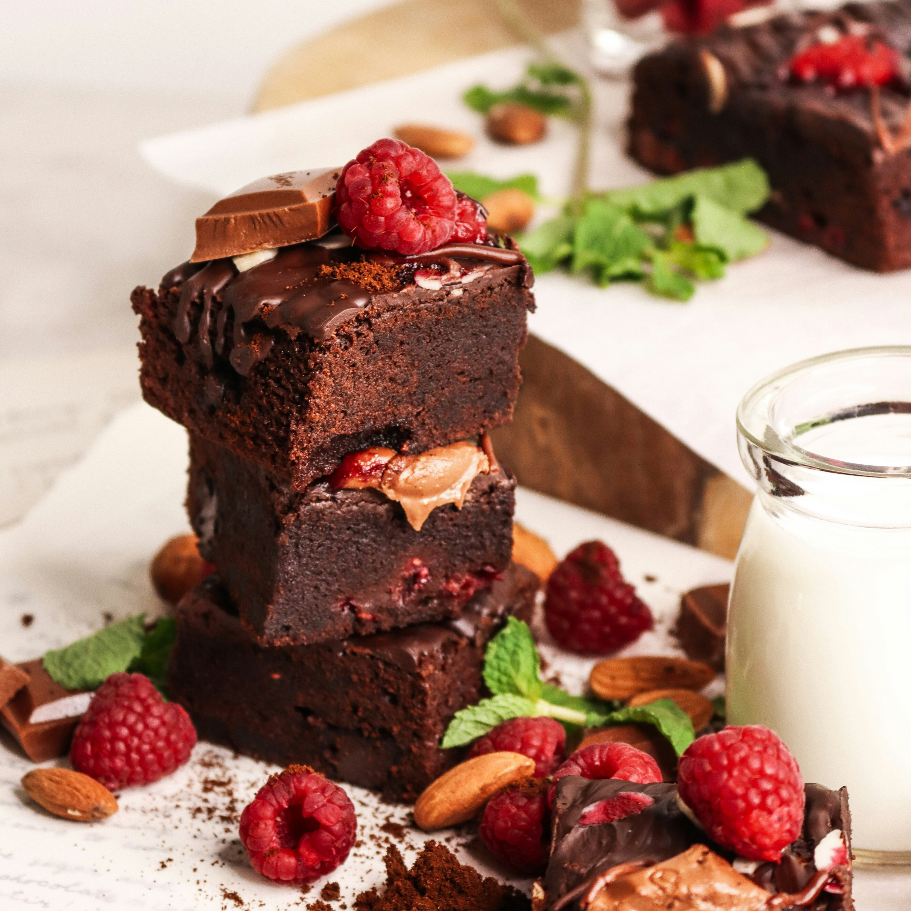 Chocolate Raspberry Cake - Quick & Easy Recipe