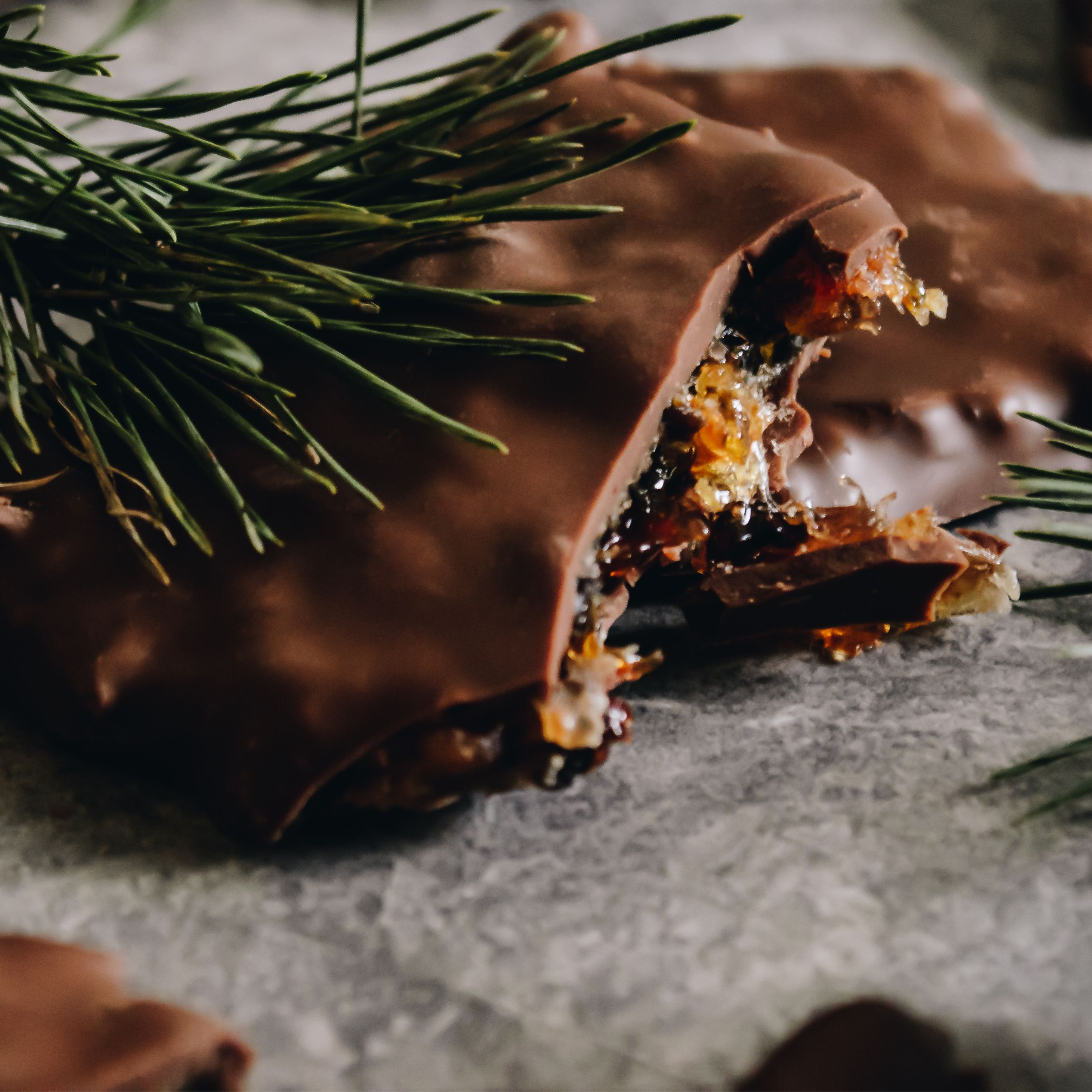 Christmas Chocolate Crack - Quick & Easy Recipe