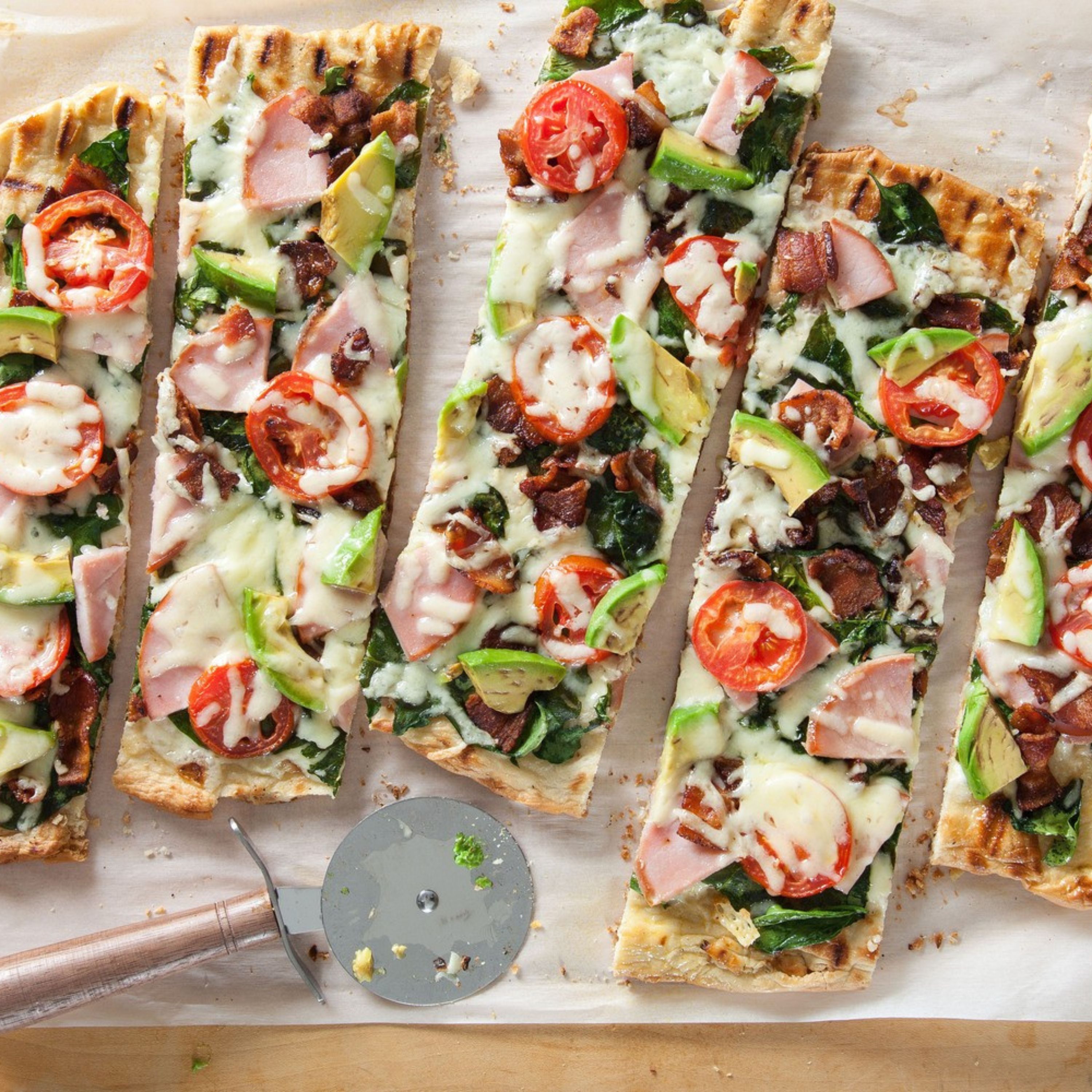 California Club Pizza - Quick & Easy Recipe