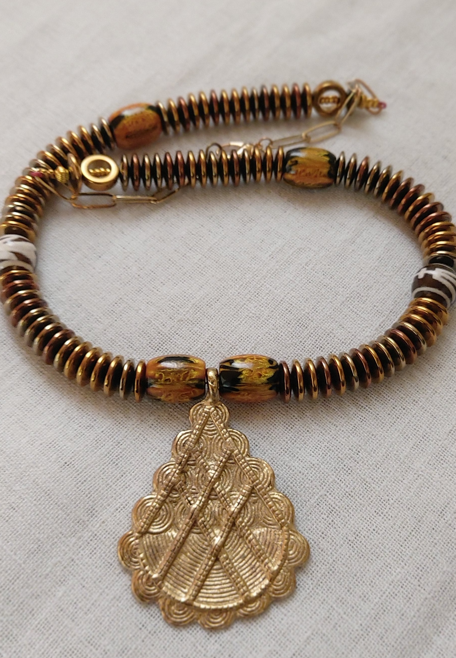 Beautiful  Ethnic Pyramid Pendant  Necklace 