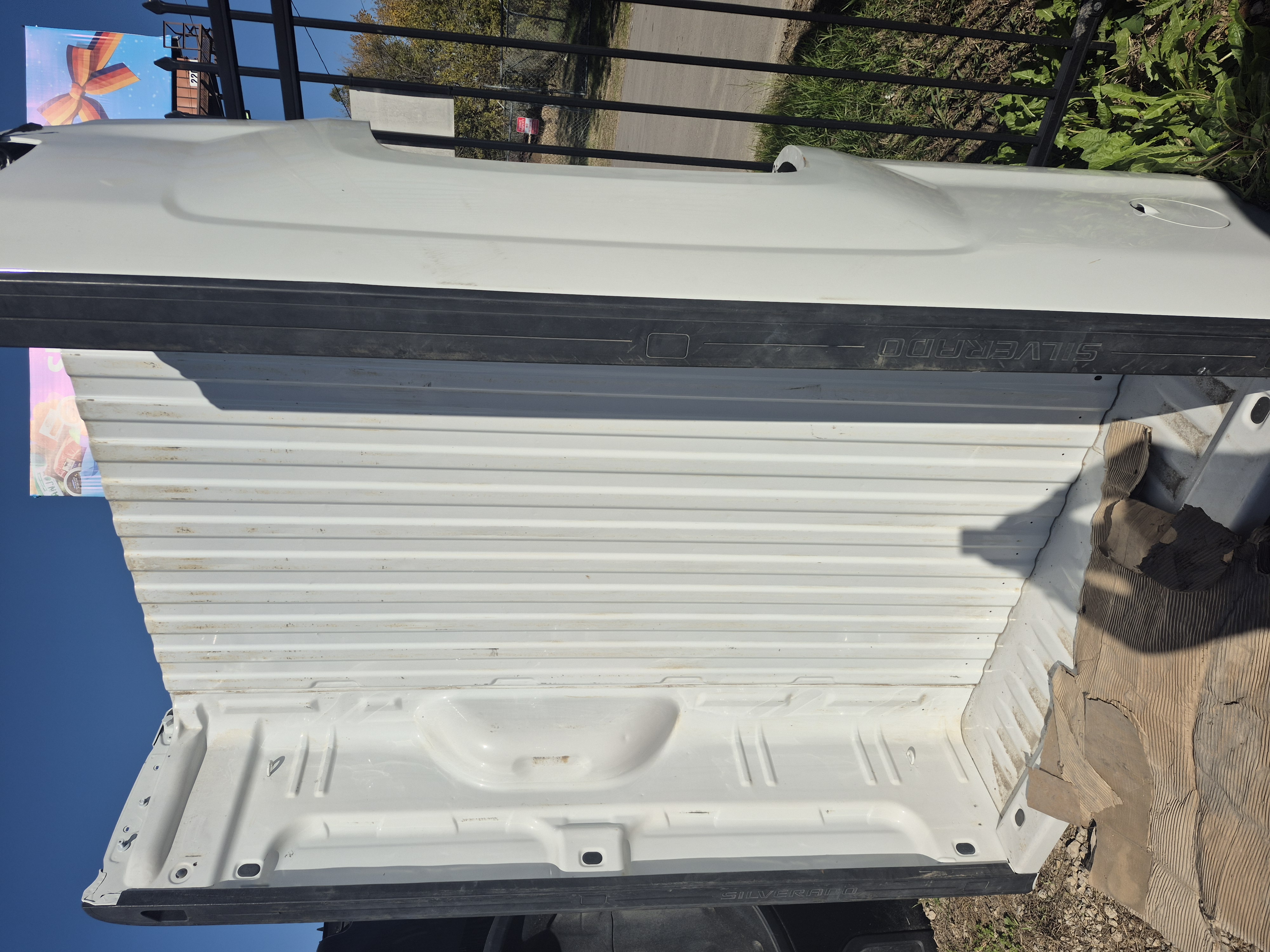 2014-2019 Chevy Silverado 1500 2500 3500 single wheel truck bed - 8 foot - White WA8624