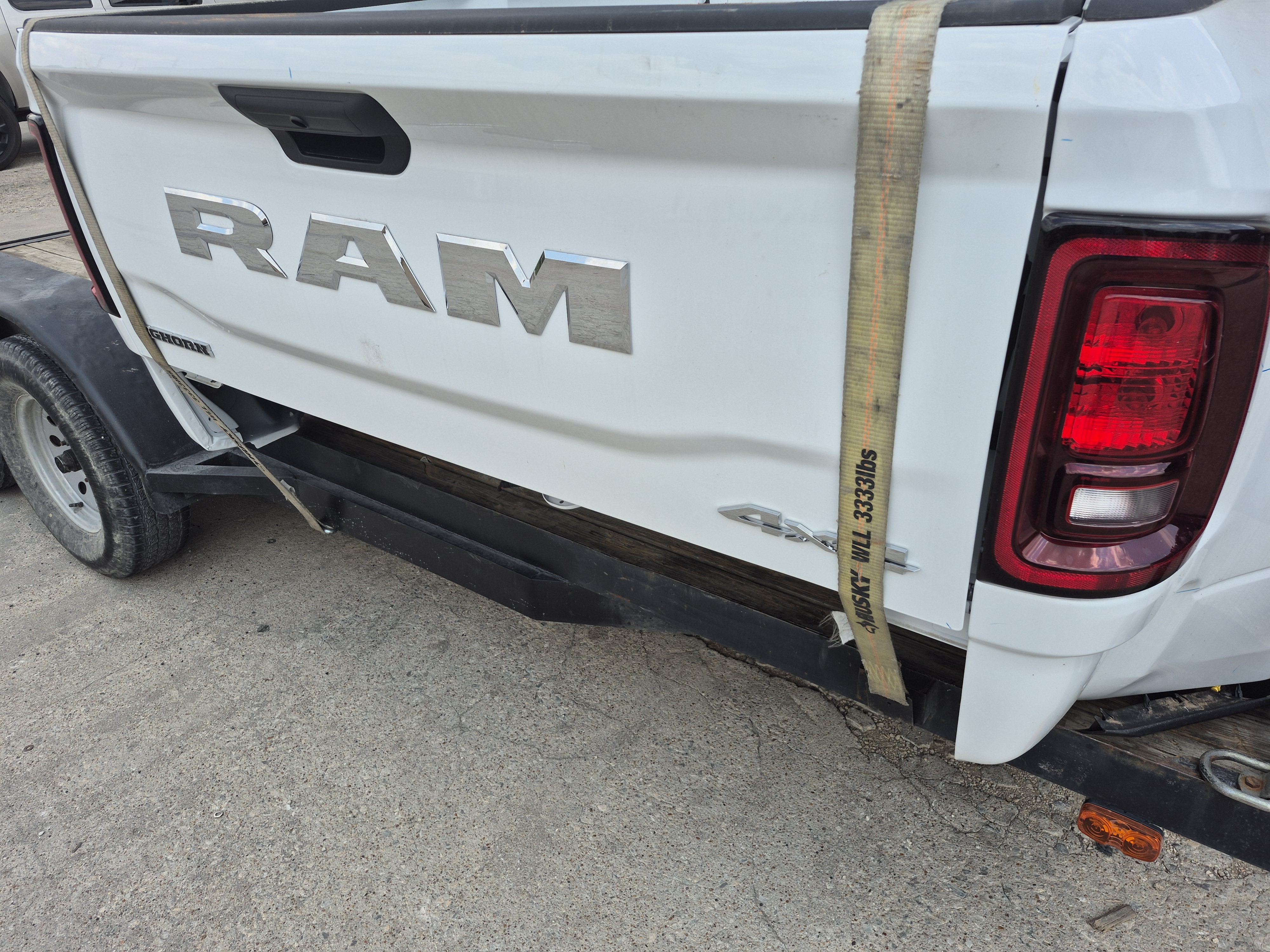 2025 RAM 3500 Dually Bed - White