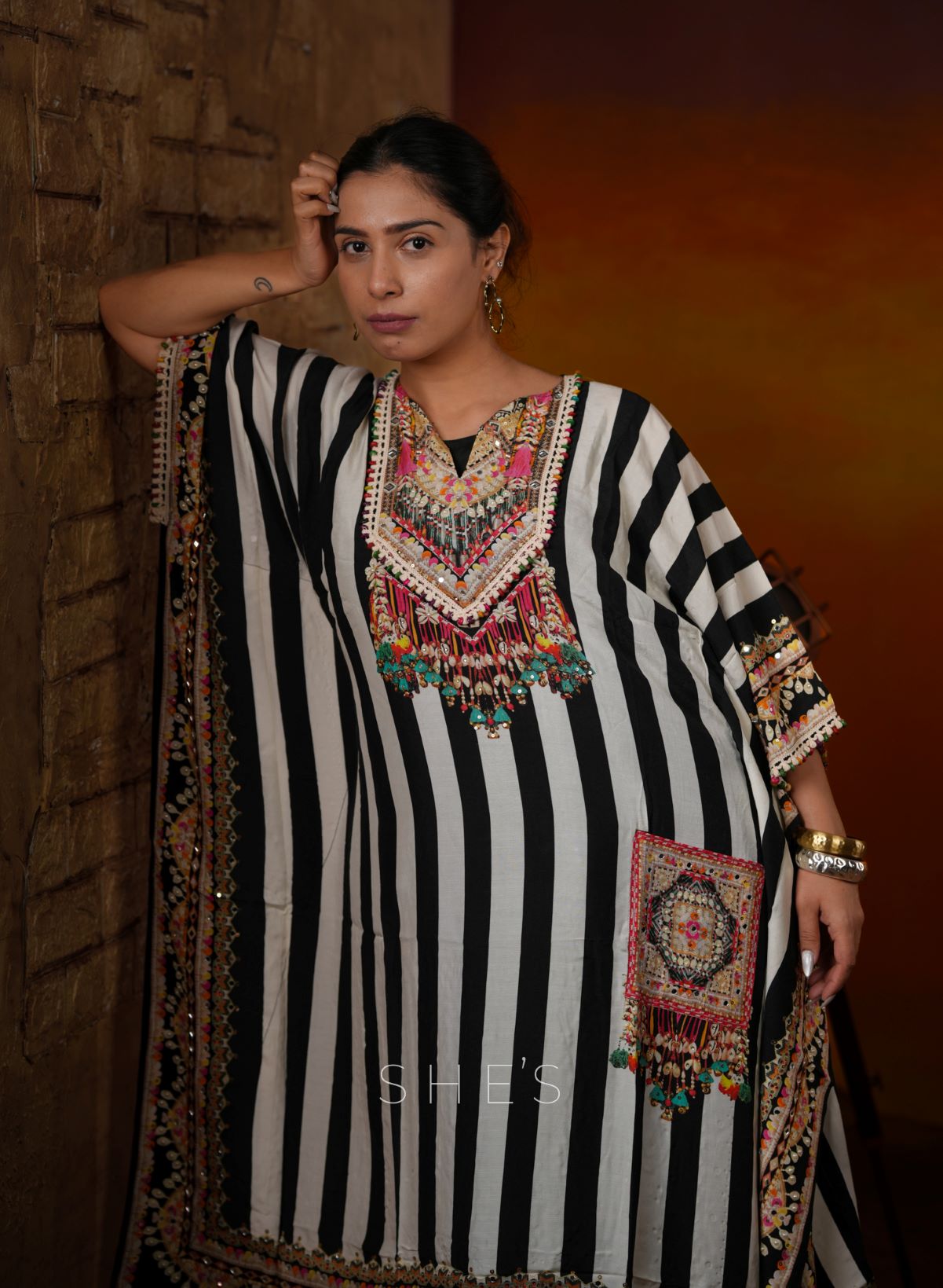 Black and White Striped Kaftan