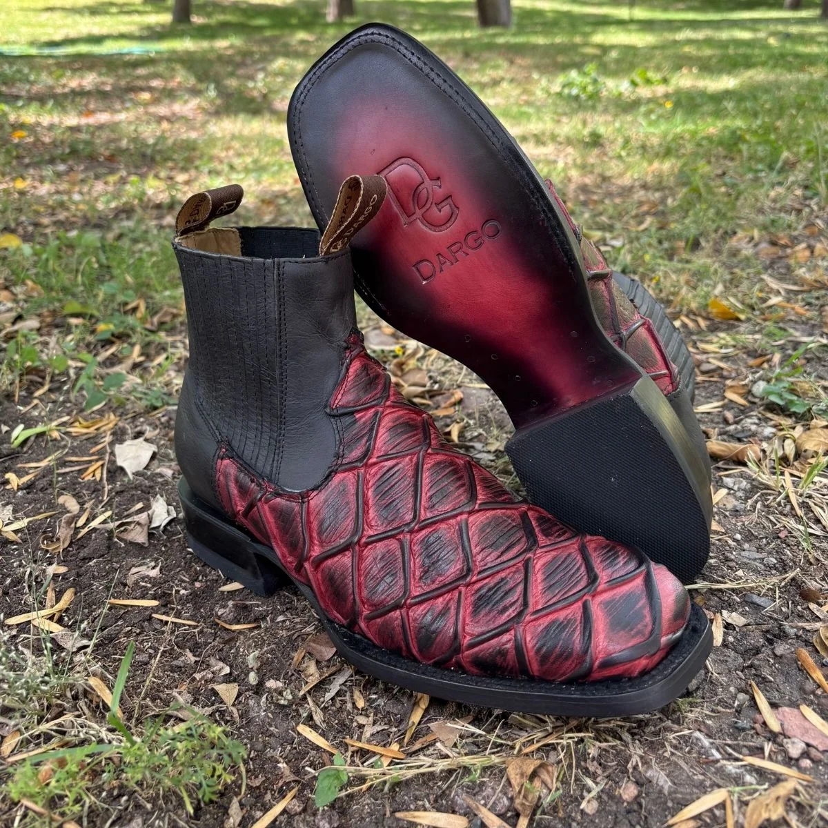 Botín Pirarucu Rojo Negro