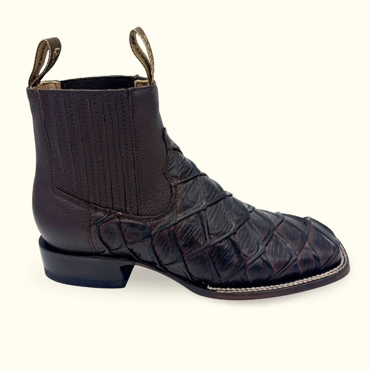 Botín Pirarucu Café