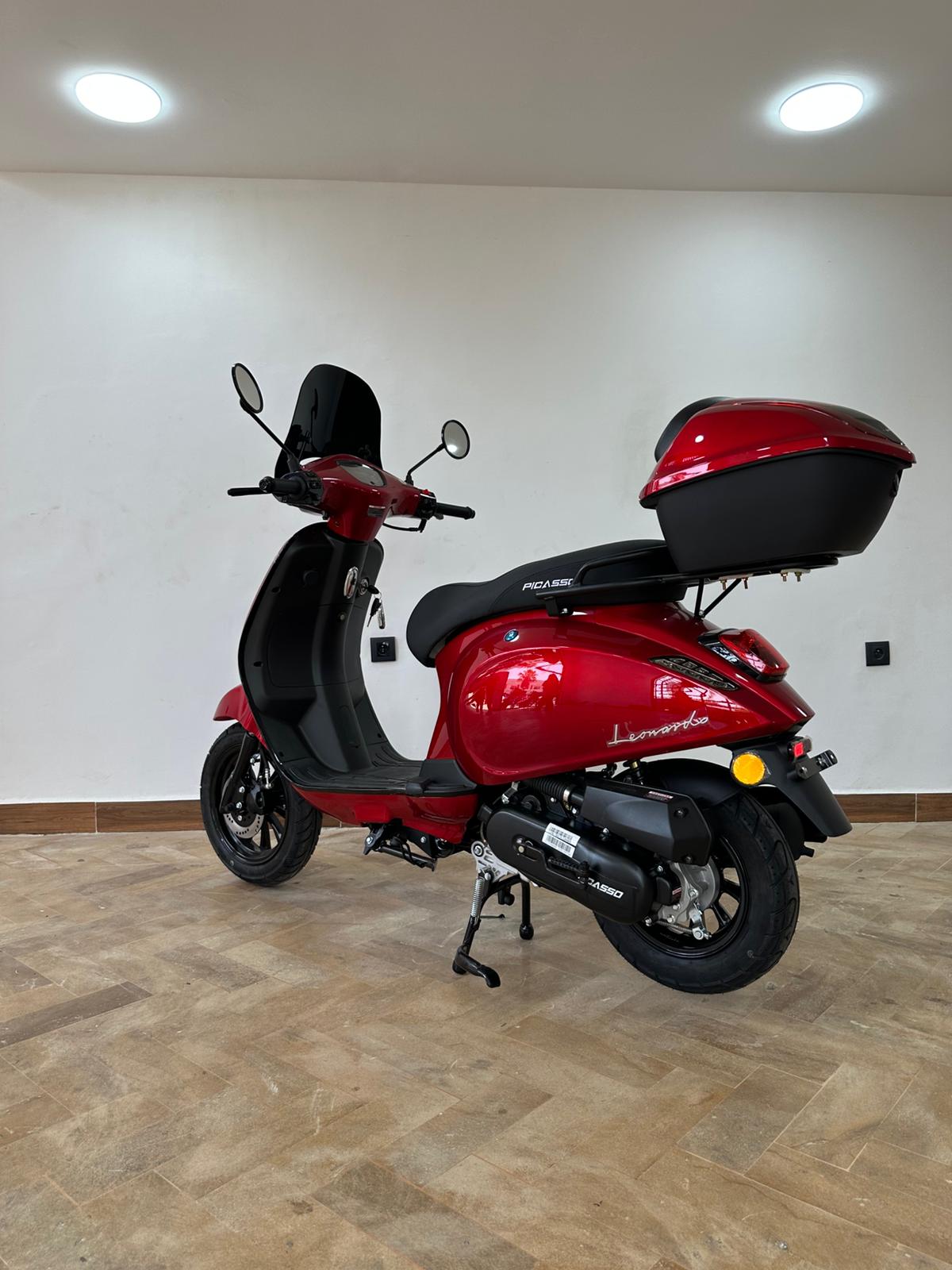 Scooter Léonardo Picasso 49 CC