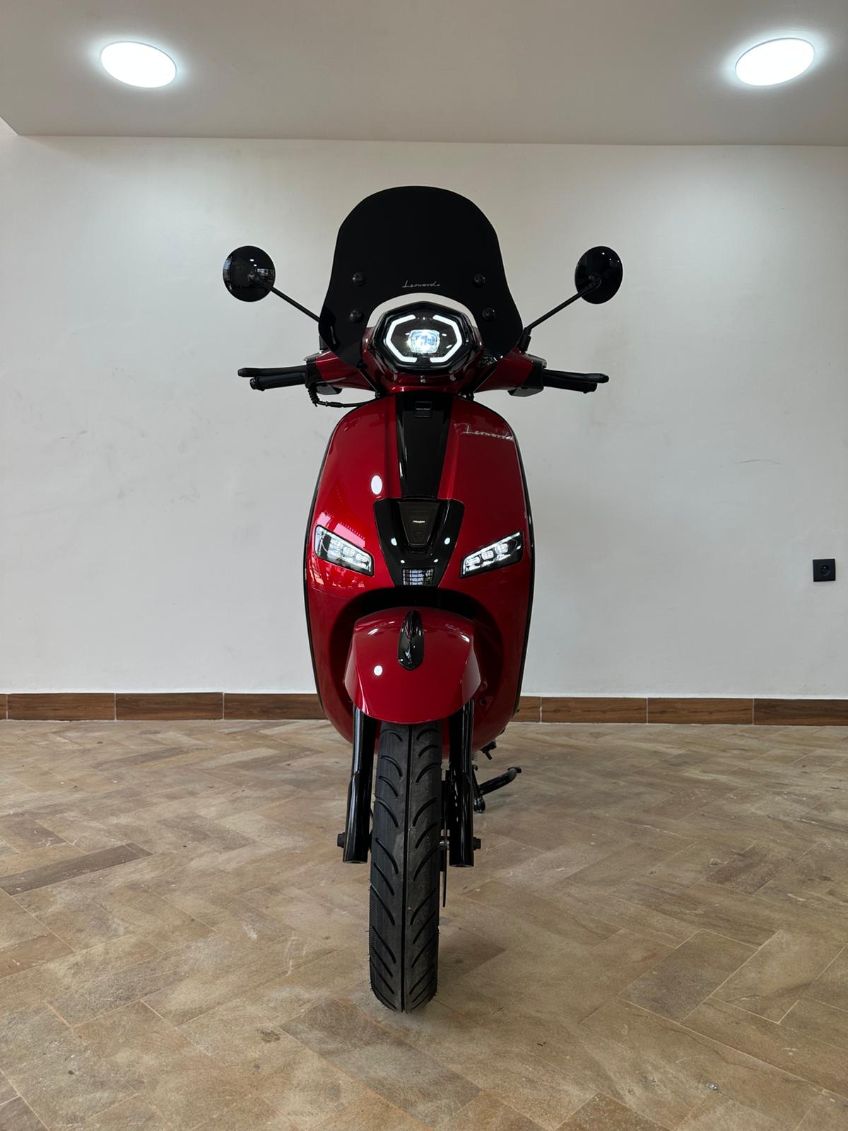 Scooter Léonardo Picasso 49 CC