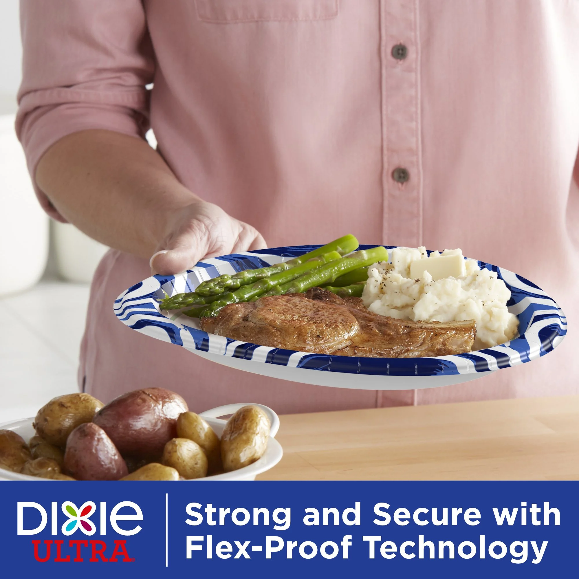 Dixie Ultra Paper Plates