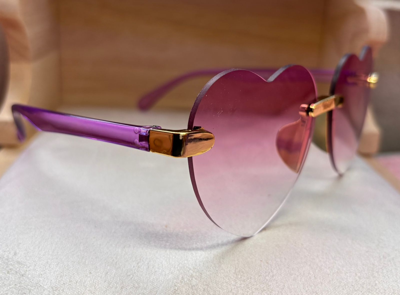 Gafas de sol con forma de corazón