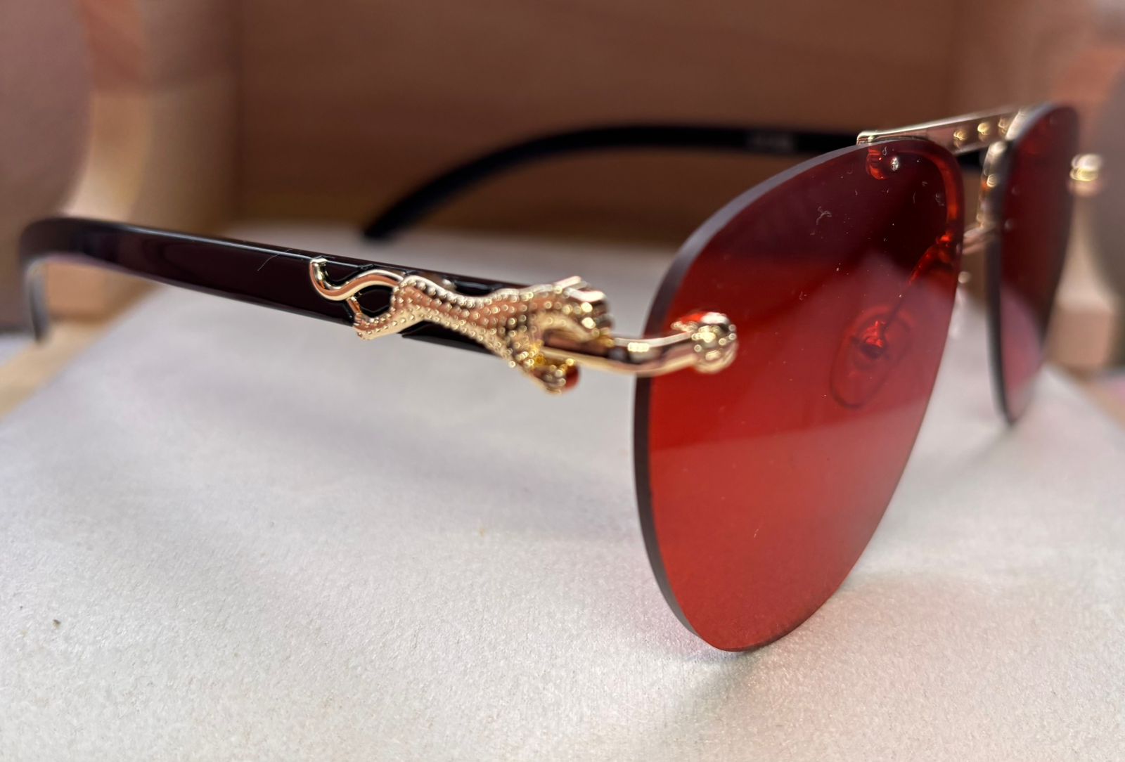 Gafas de sol de estilo curvo