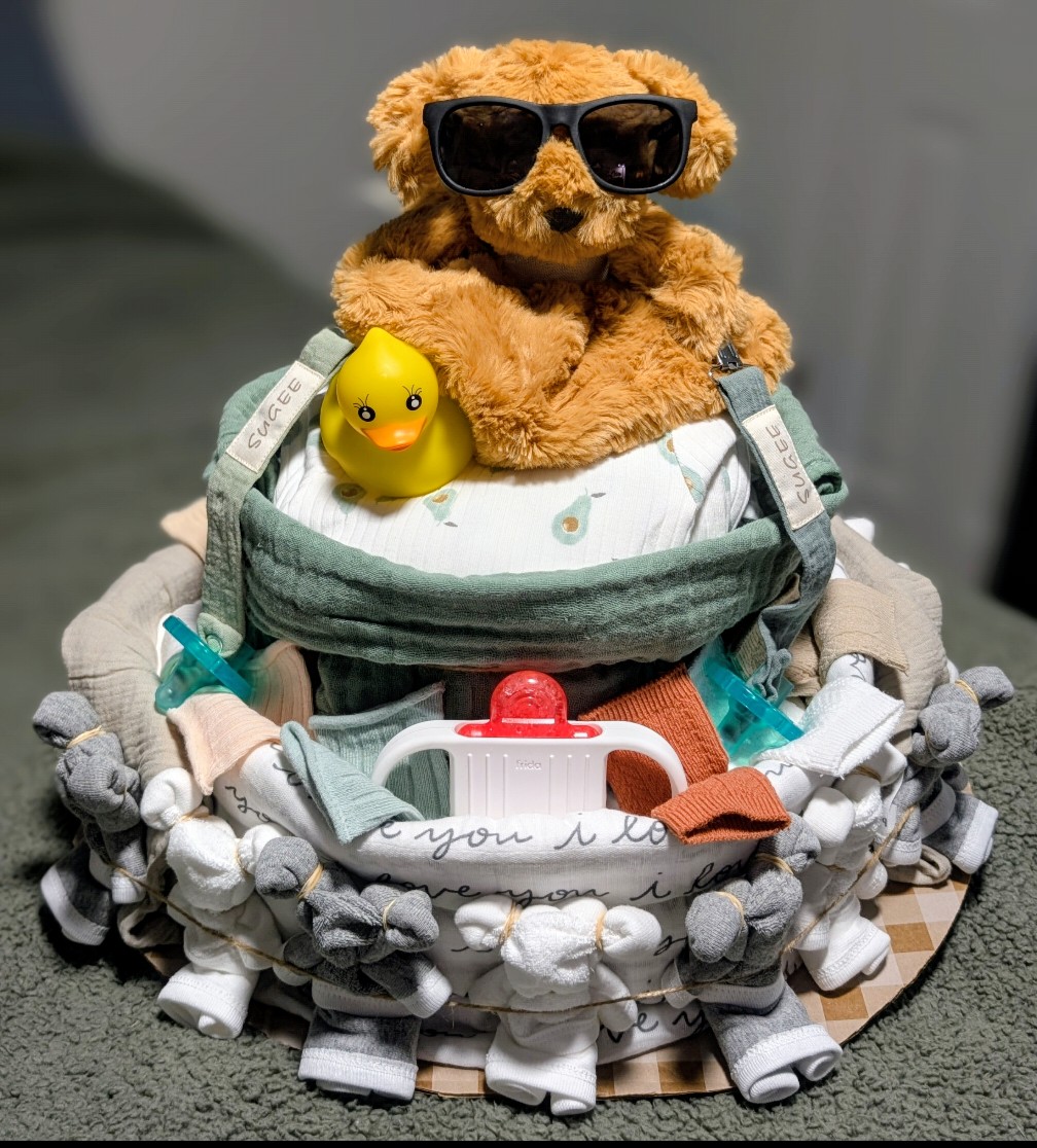 2 Tier Diaper Cake 