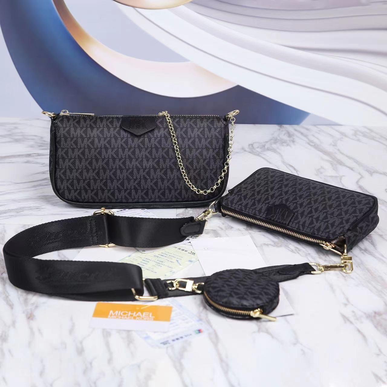 Multi-Piece Handbag Set