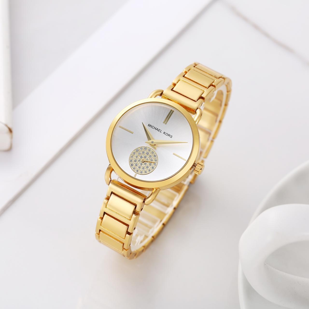  Kors Women's Wristwatch