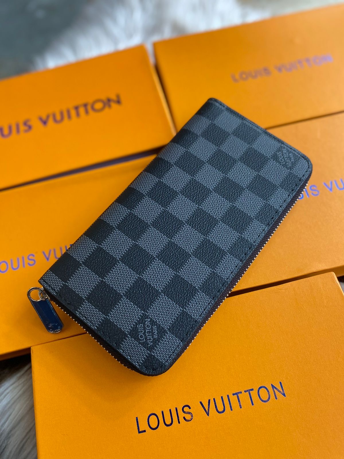 Damier Ebene Zipper Wallet