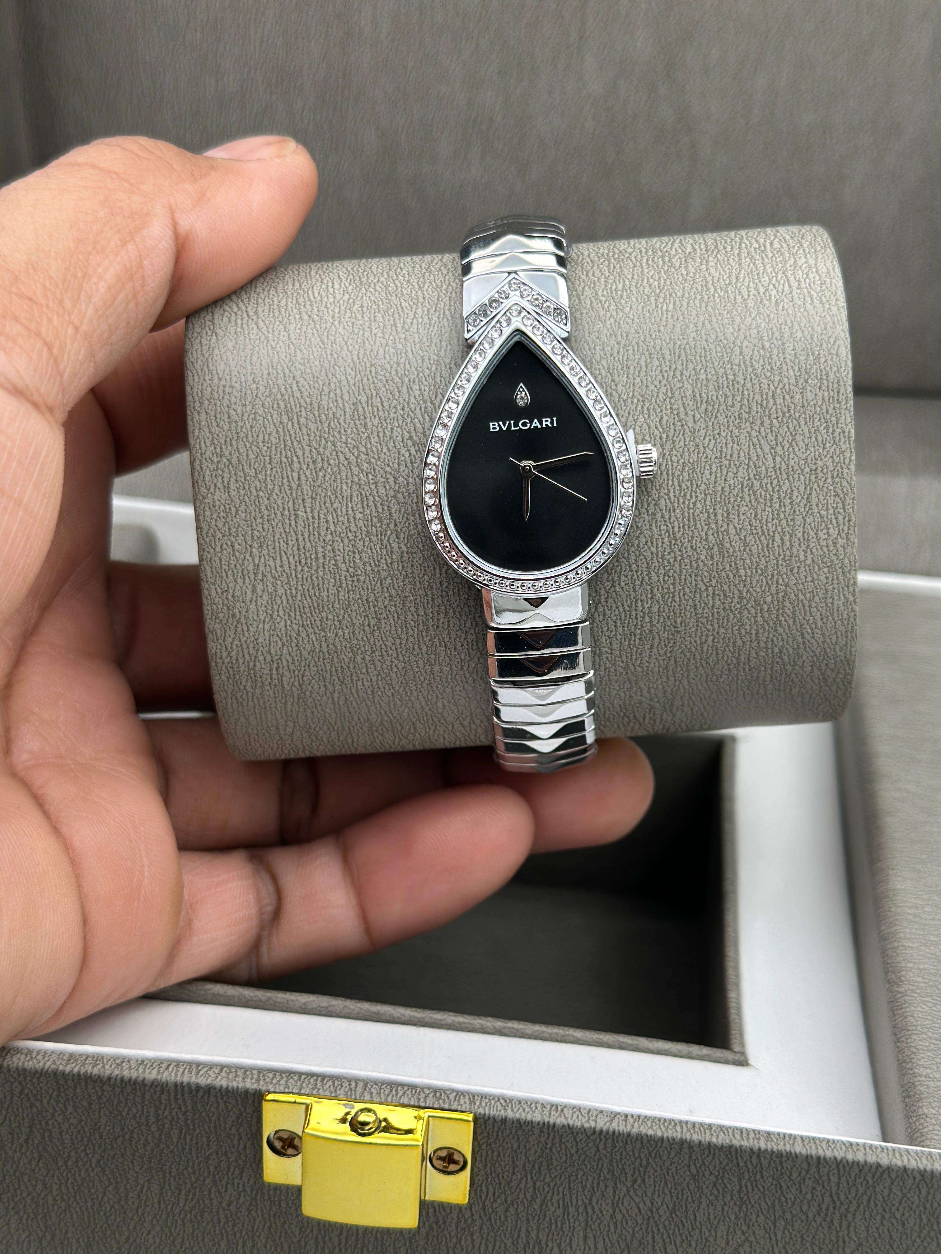Bvl gari Serpenti Rose Gold Women's Watch