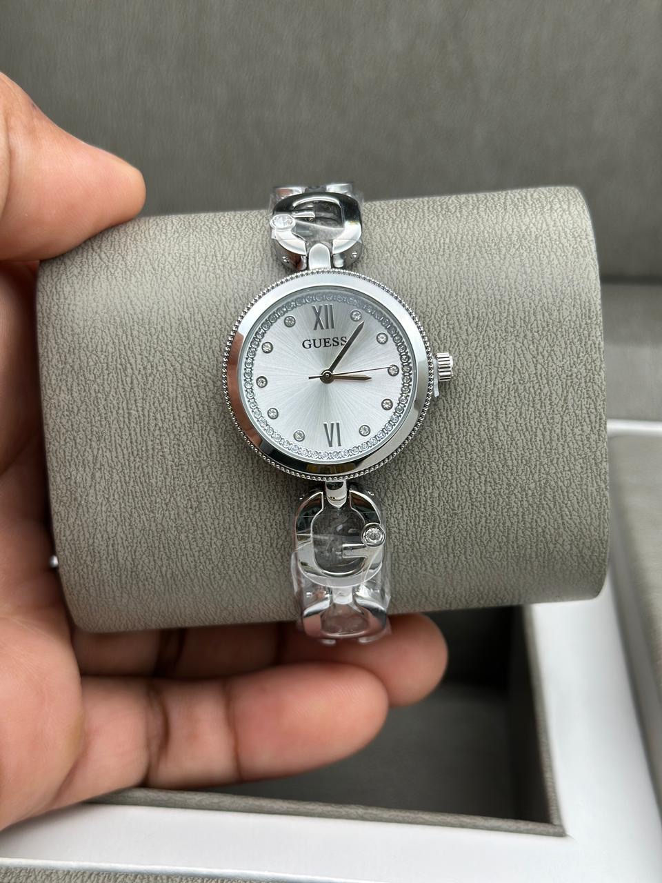Gue ss Ladies' Analog Wrist Watch