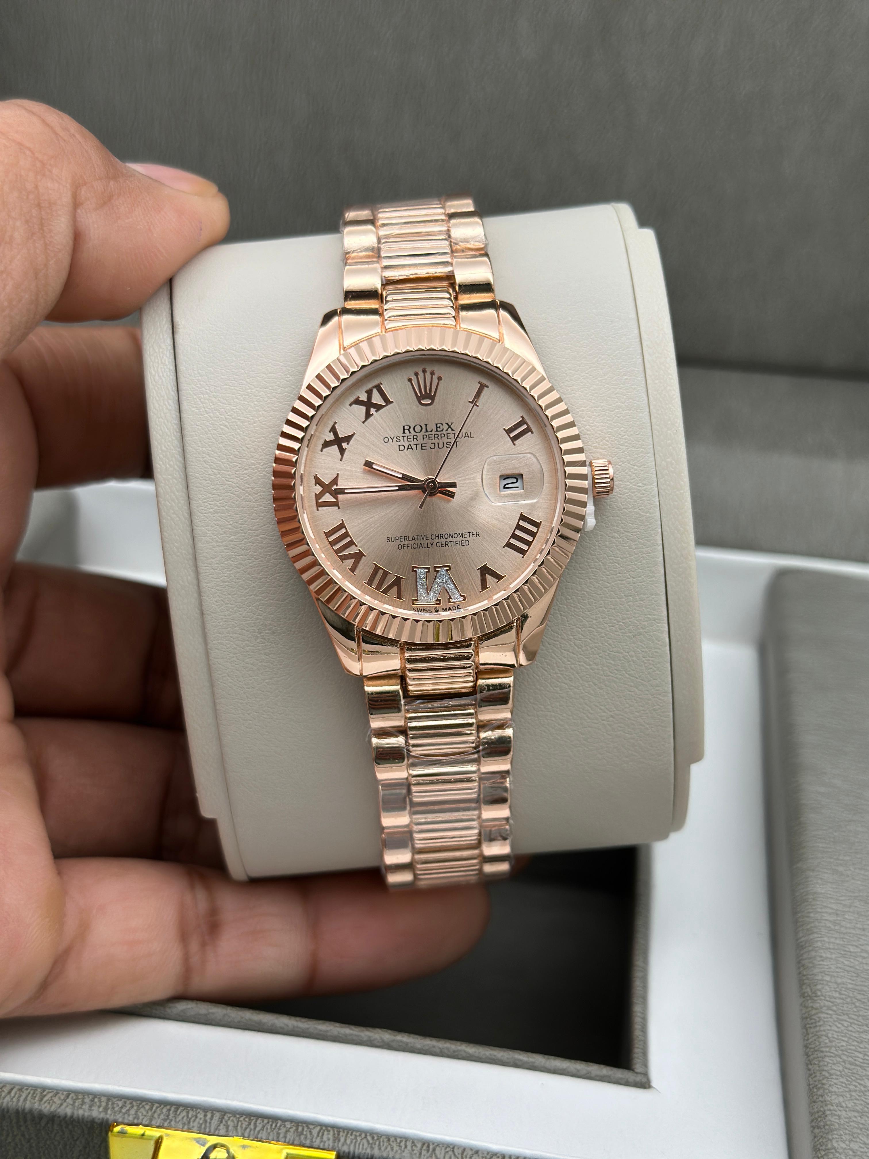 Ro lex Datejust Rose Gold Watch