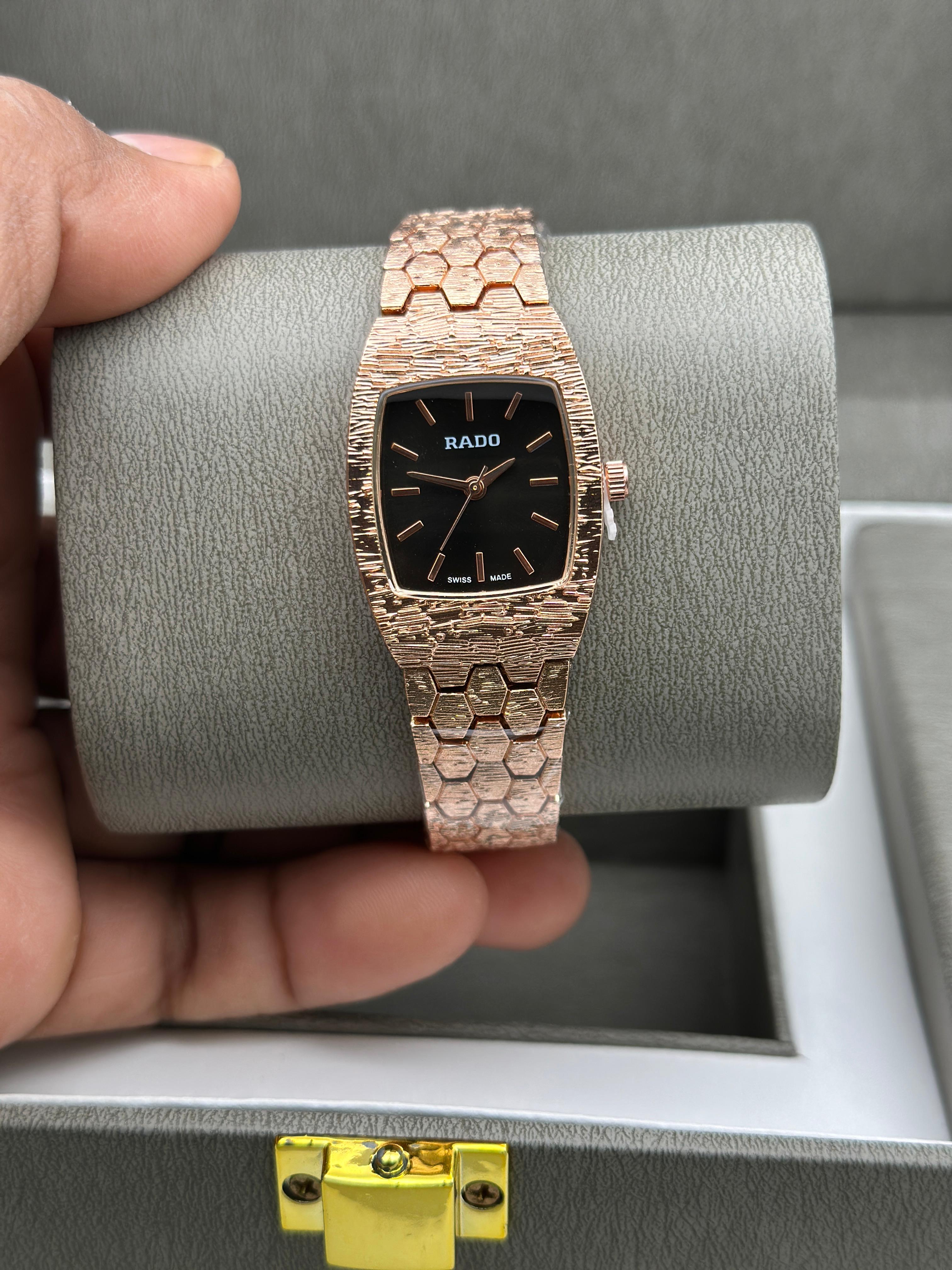 Ra do Gold Wristwatch