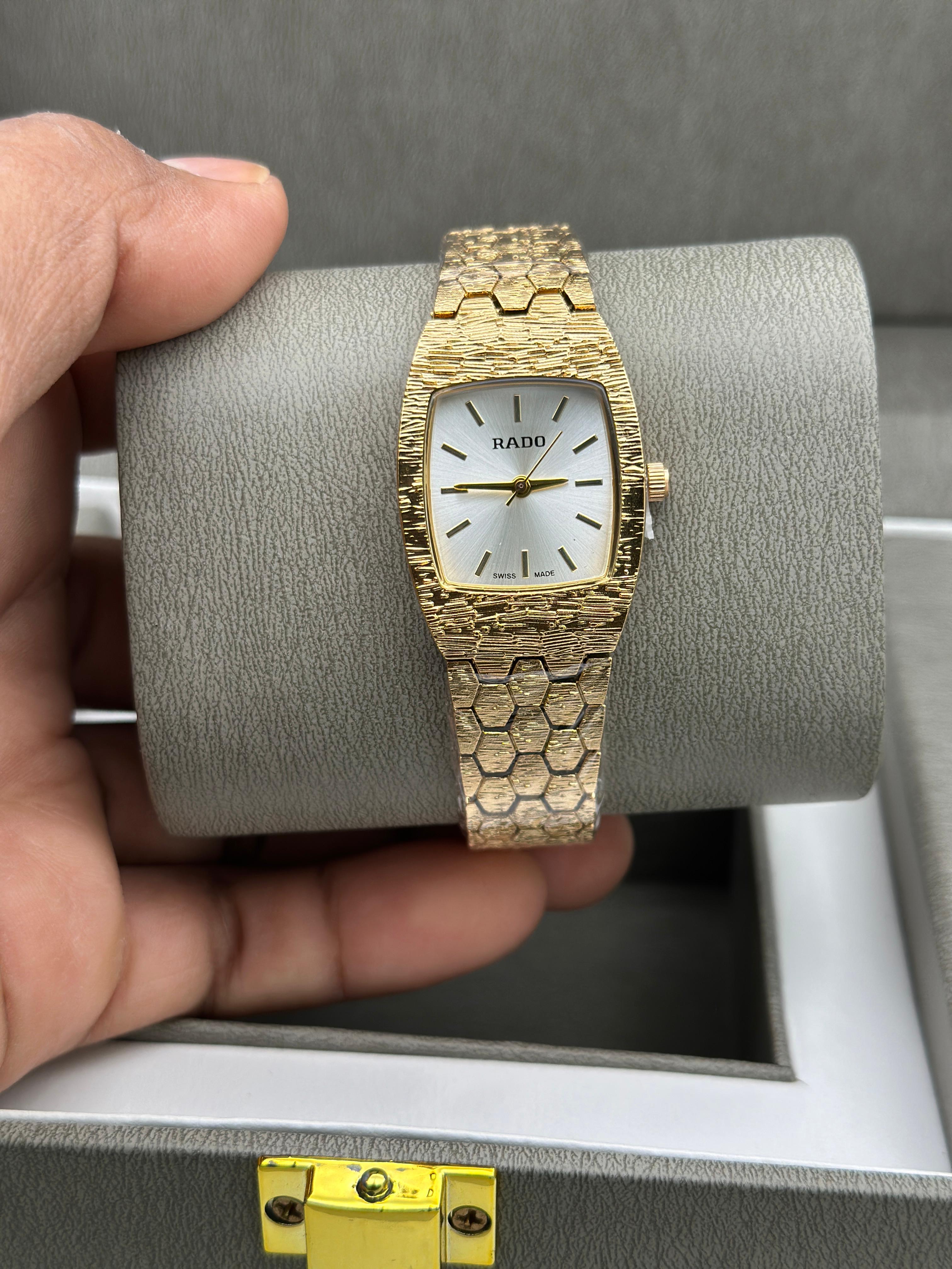 Ra do Gold Wristwatch