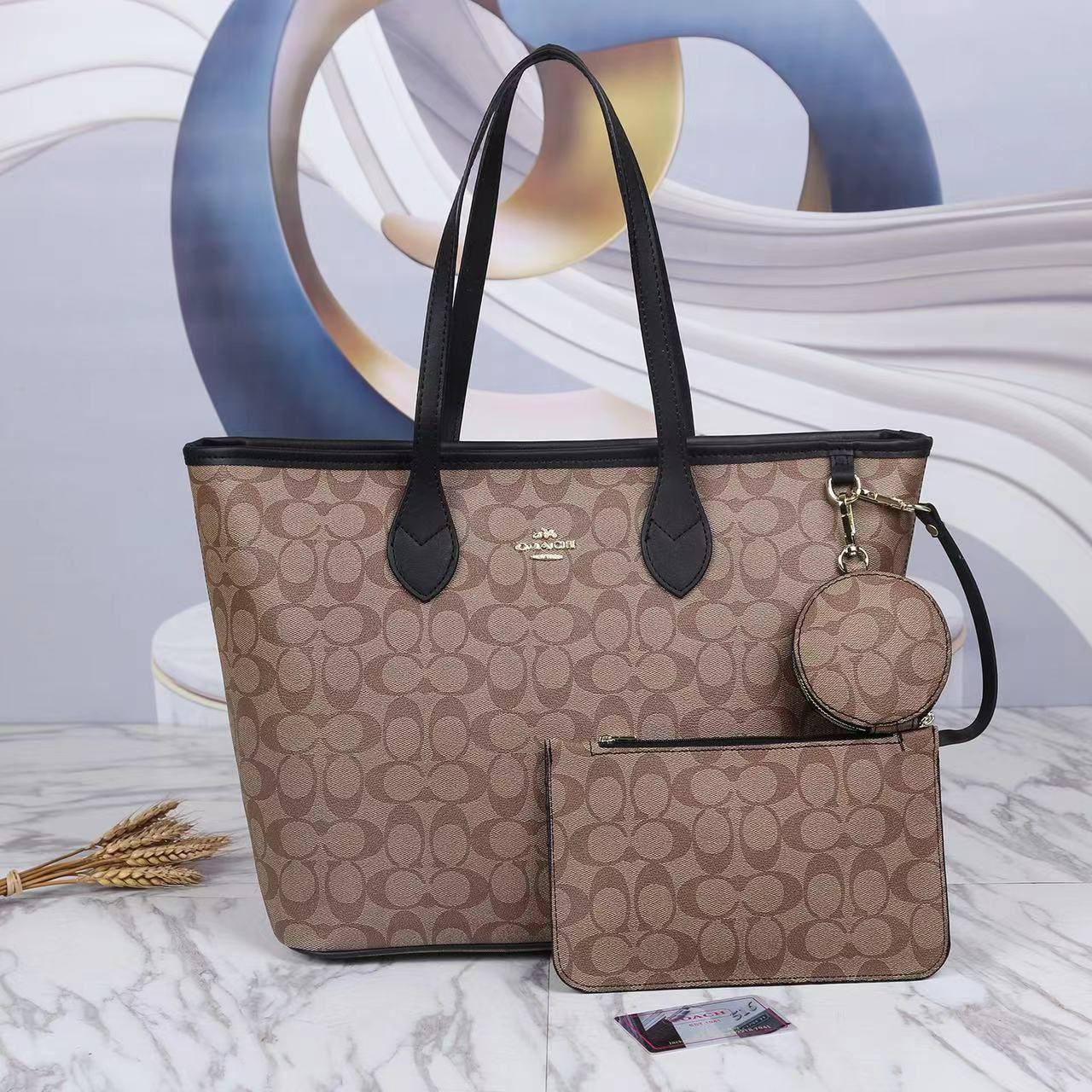 Co ach Designer Tote Bag Set