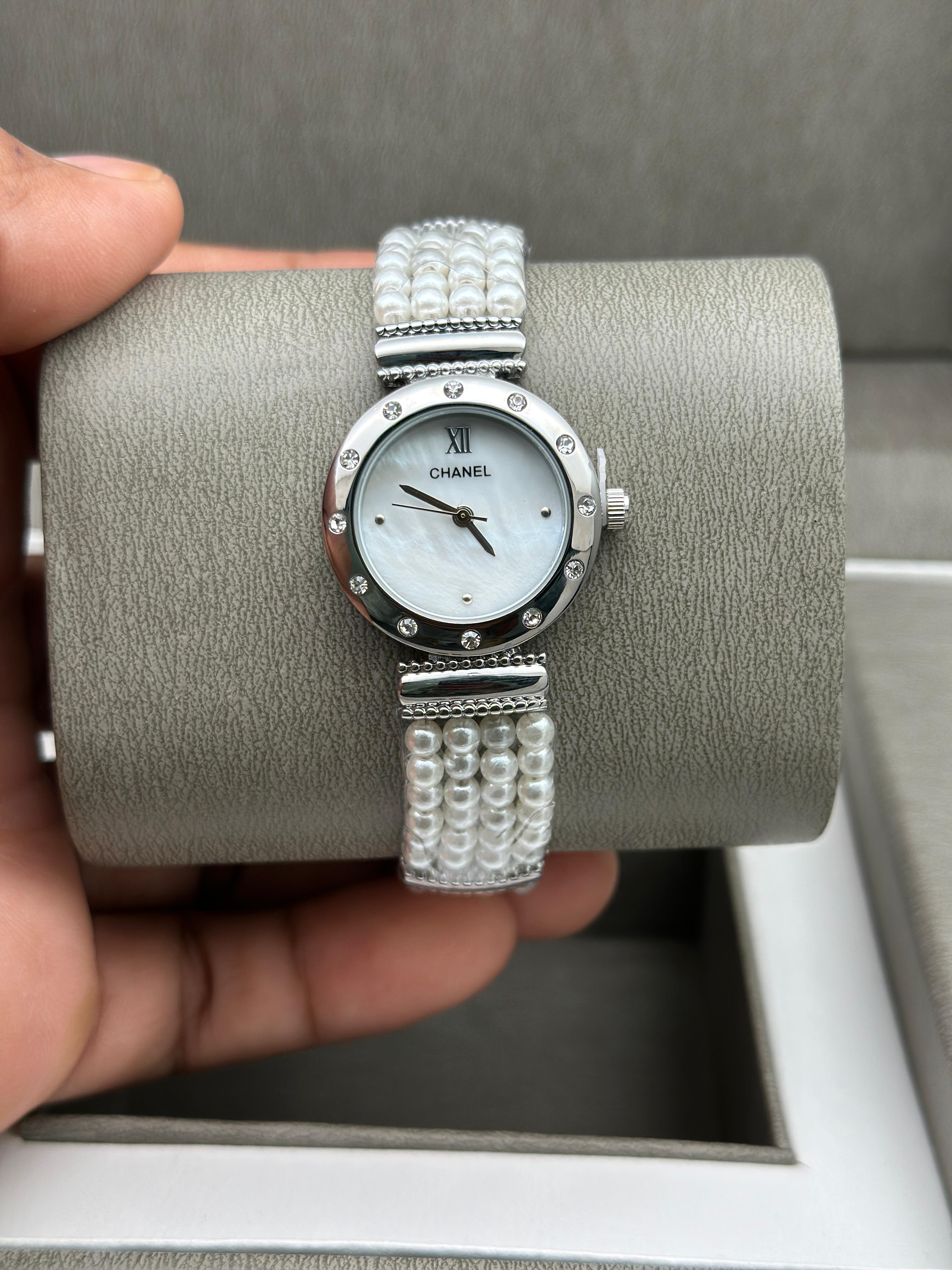 Cha nel Pearl Strap Rose Gold Women's Watch