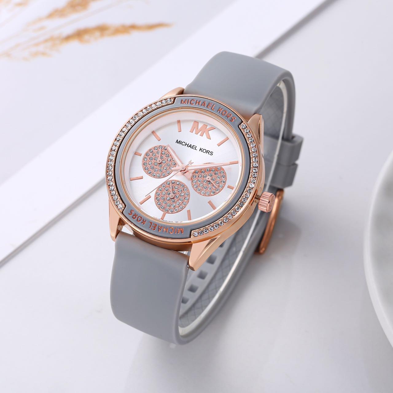  Kors Women's Gold Watch