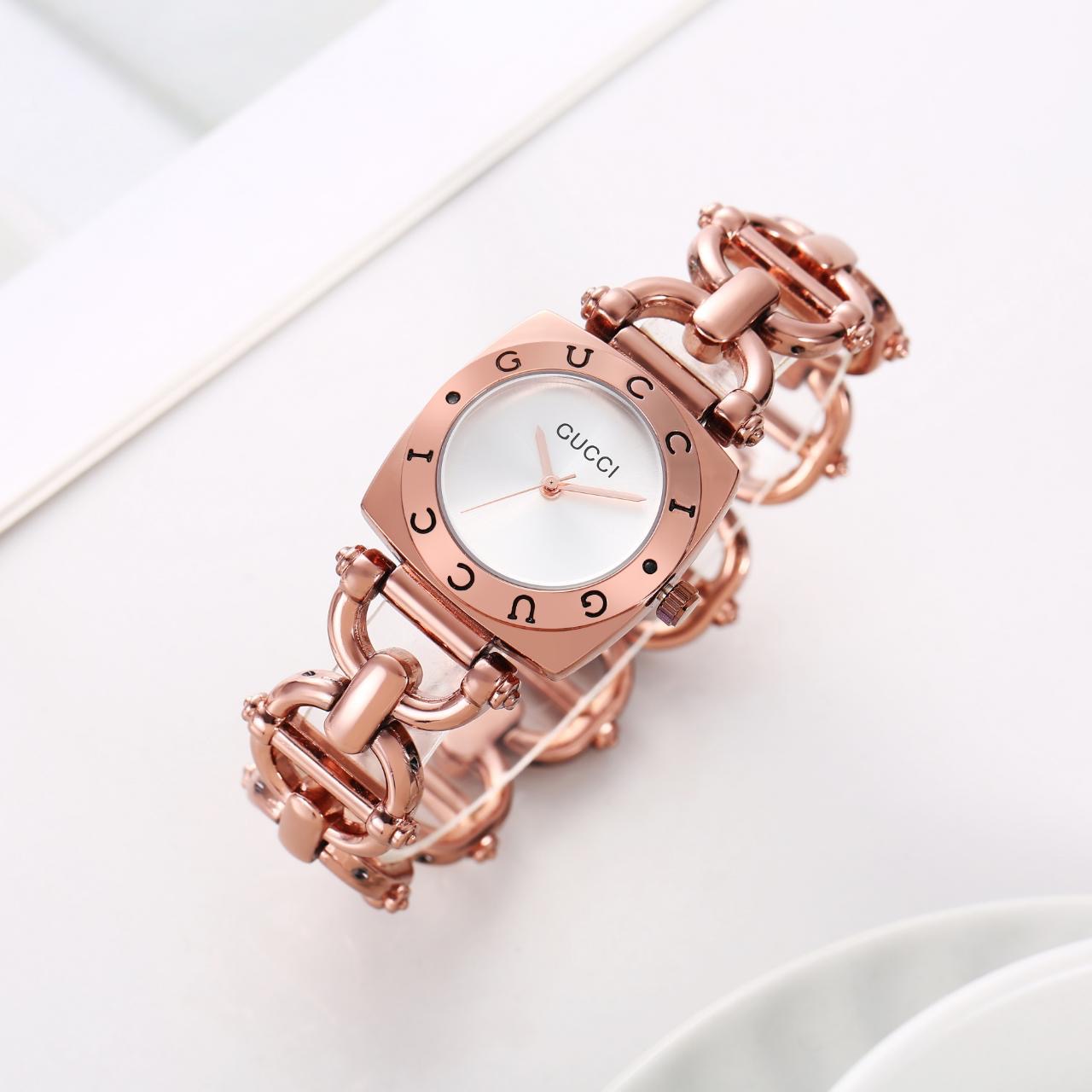 Gu cci Rose Gold Women's Watch