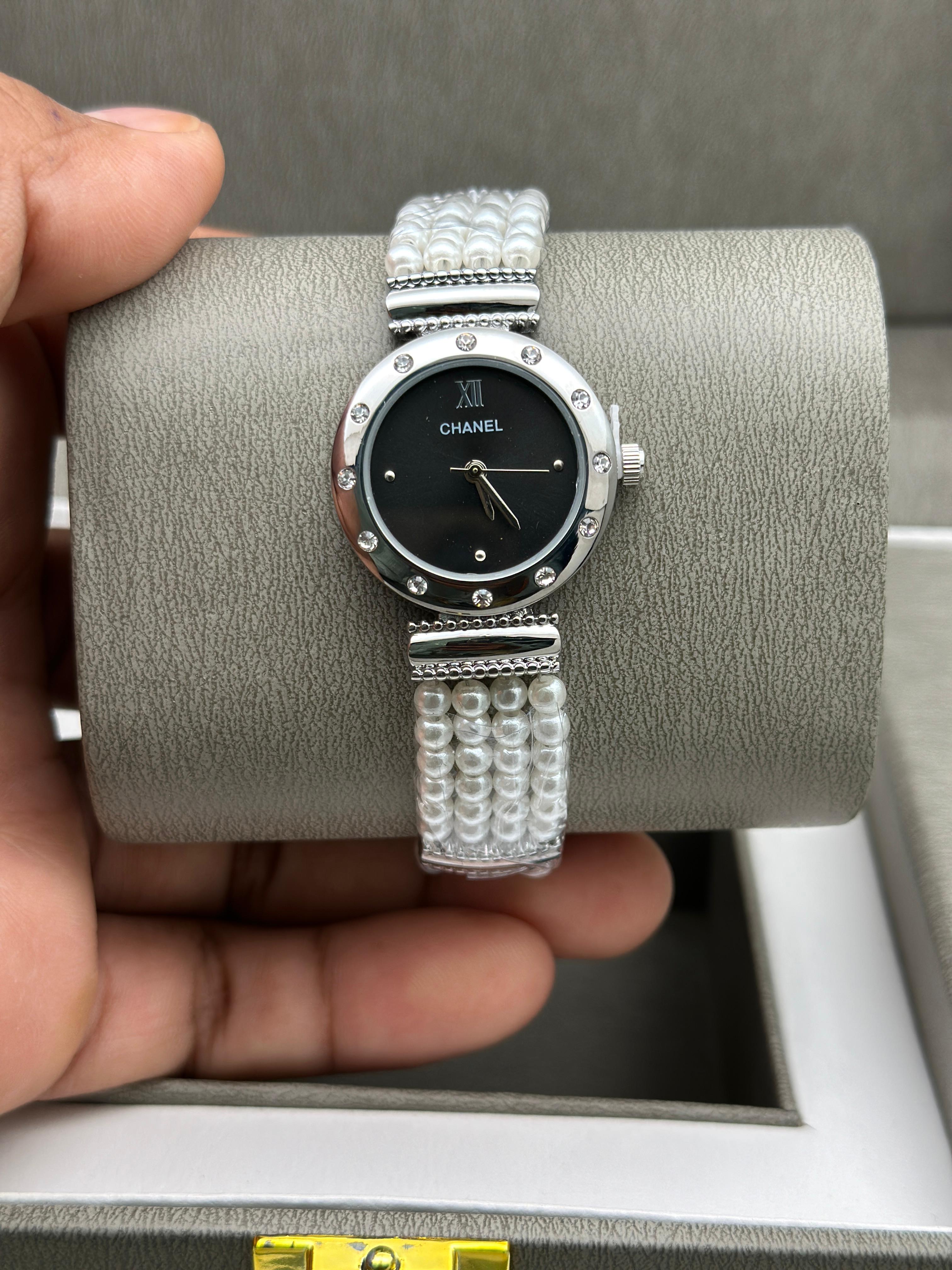 Cha nel Pearl Strap Rose Gold Women's Watch