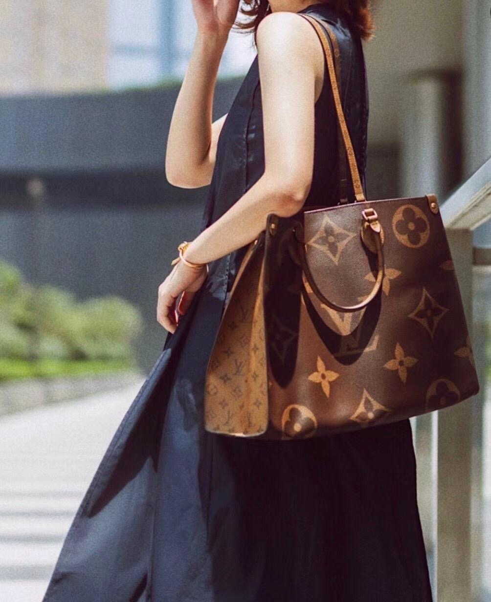  Monogram Tote Bag