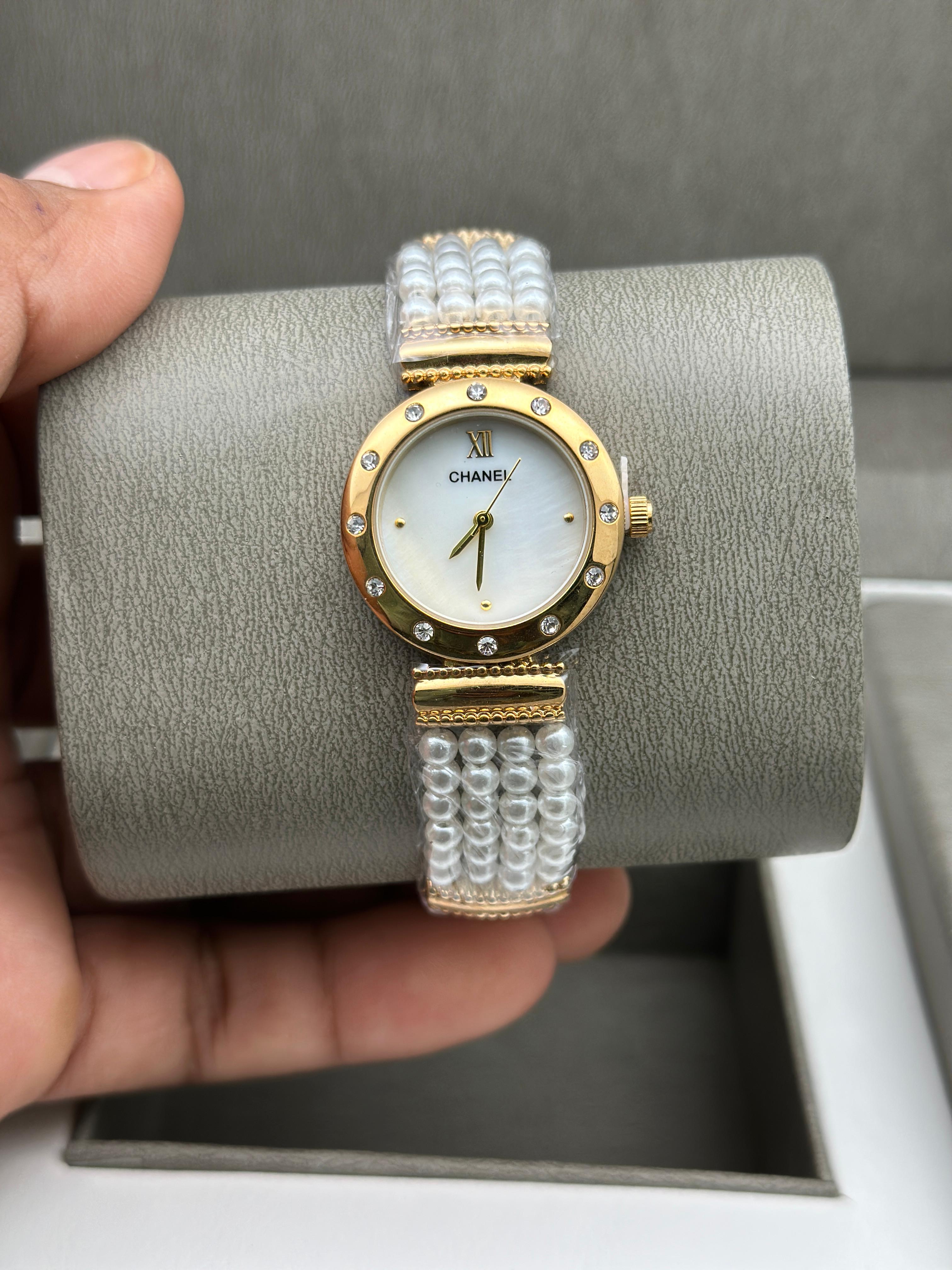 Cha nel Pearl Strap Rose Gold Women's Watch