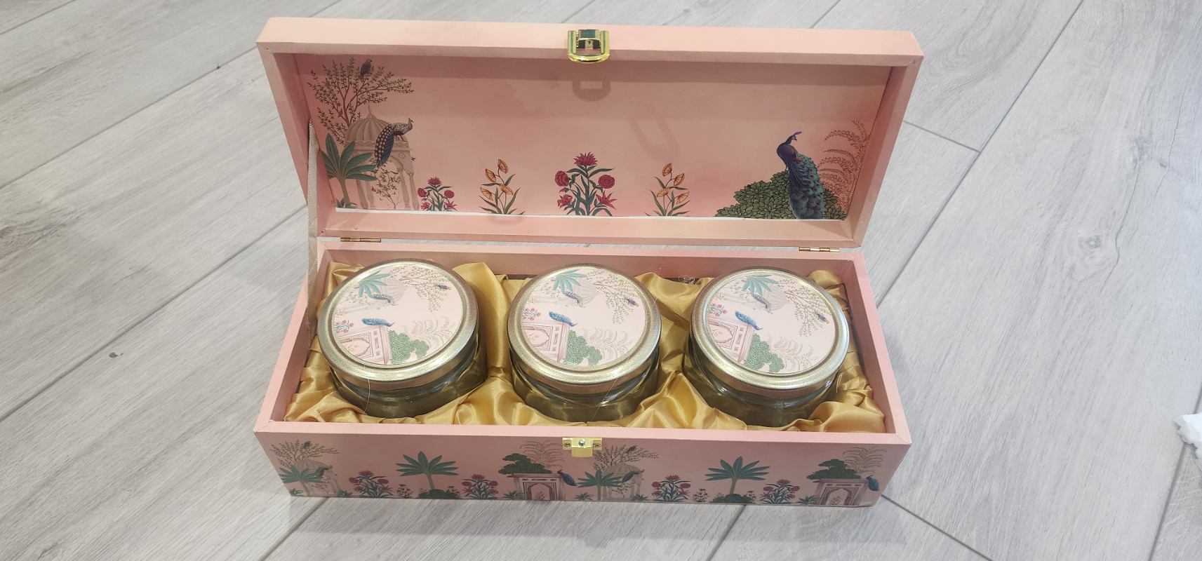 The Mayura Mughal Pink Trunk - 3 Jars