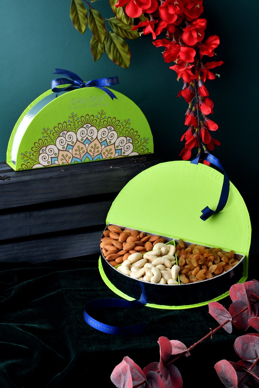 Semi Circle Dry Fruit Holiday Gift Box