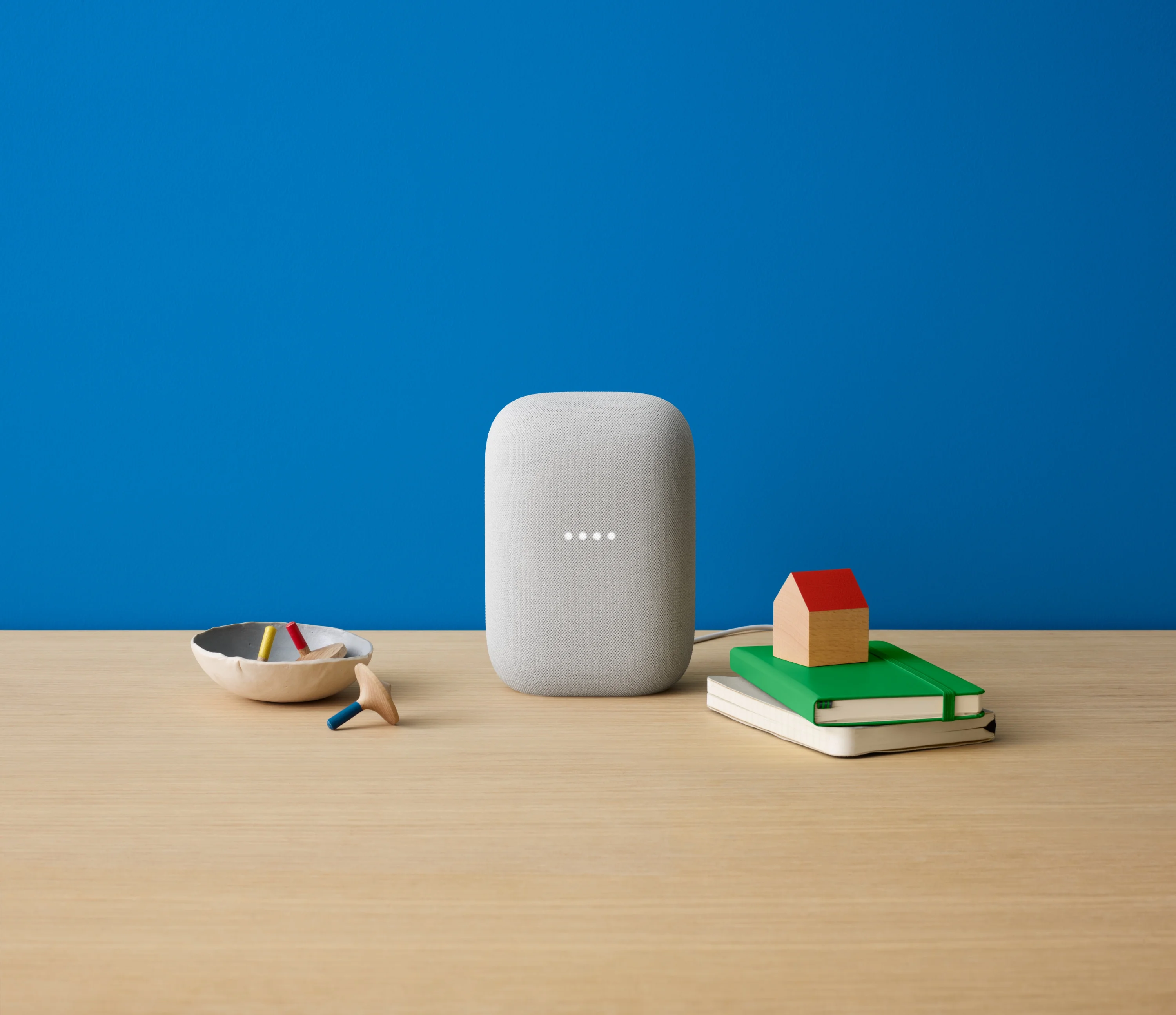 Google Nest Audio - Smart Speaker with Google Assistant - Crisp Sound and Powerful Bass - Charcoal