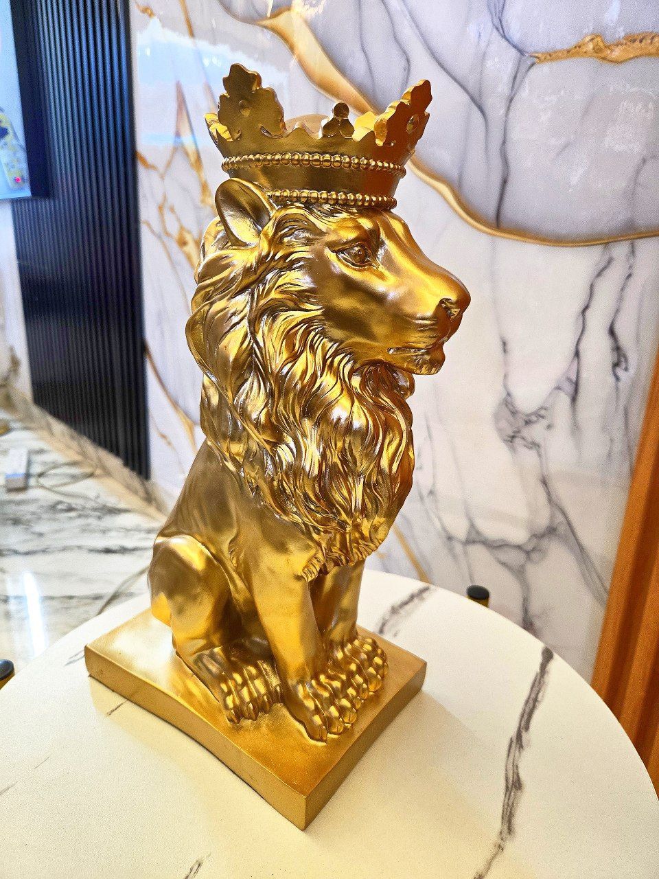 Big size Lion king statue