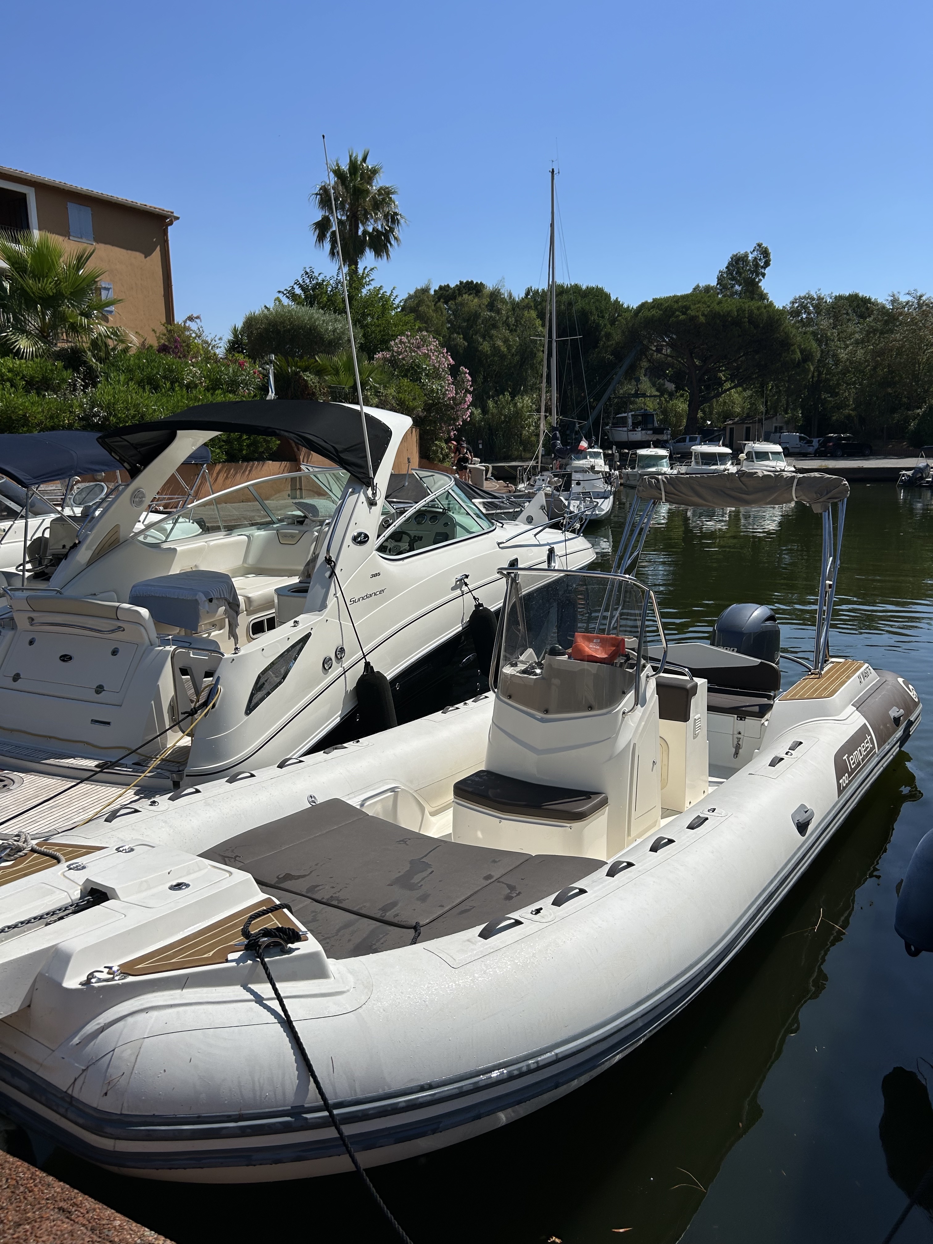 Location Tempest 700 à la journée