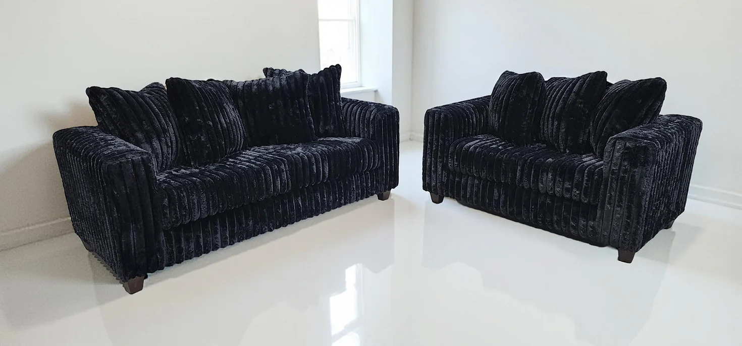 S300 Gia (Black) Sofa & Loveseat