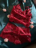 Red Romance Crop Set