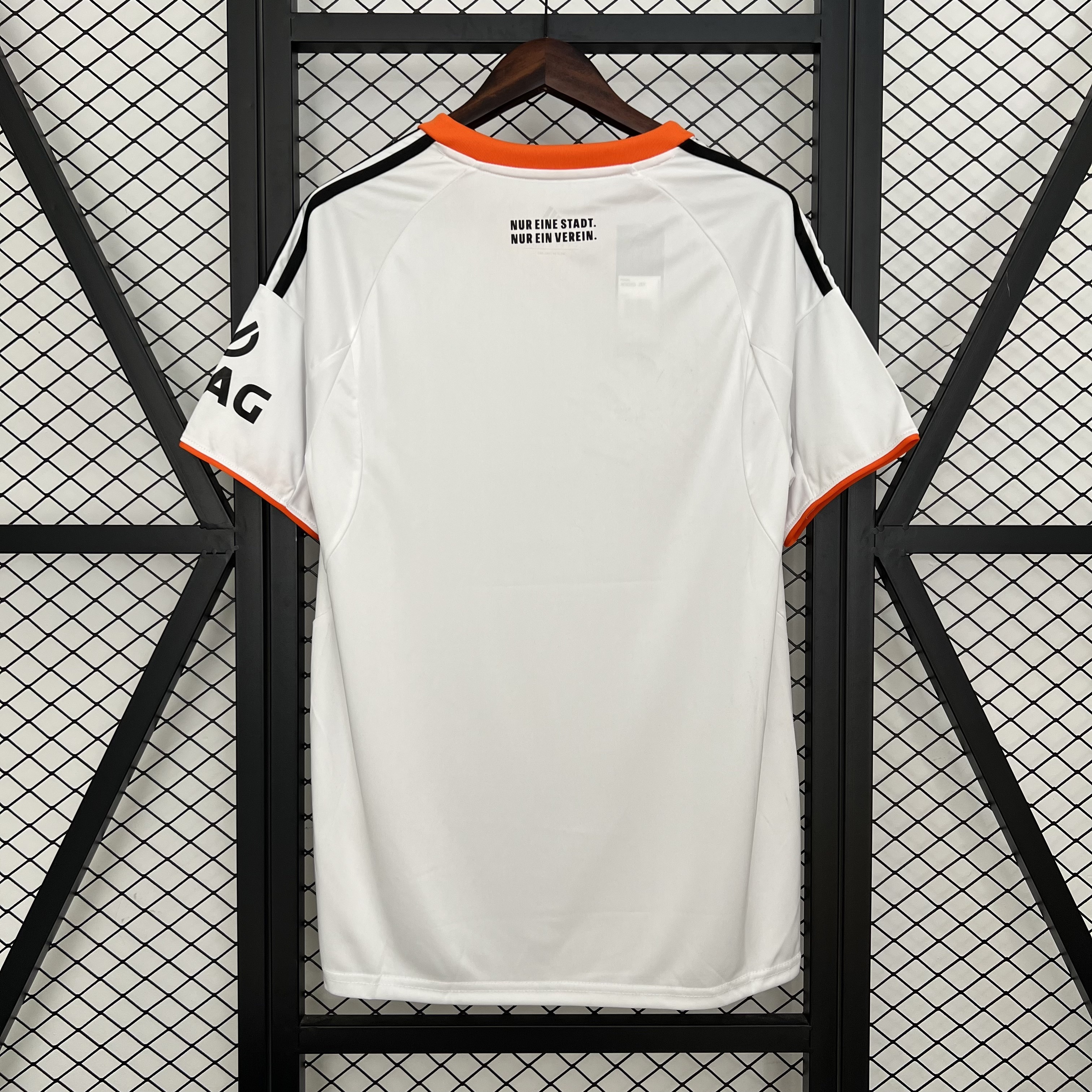Frankfurt Home Jersey 25/26 