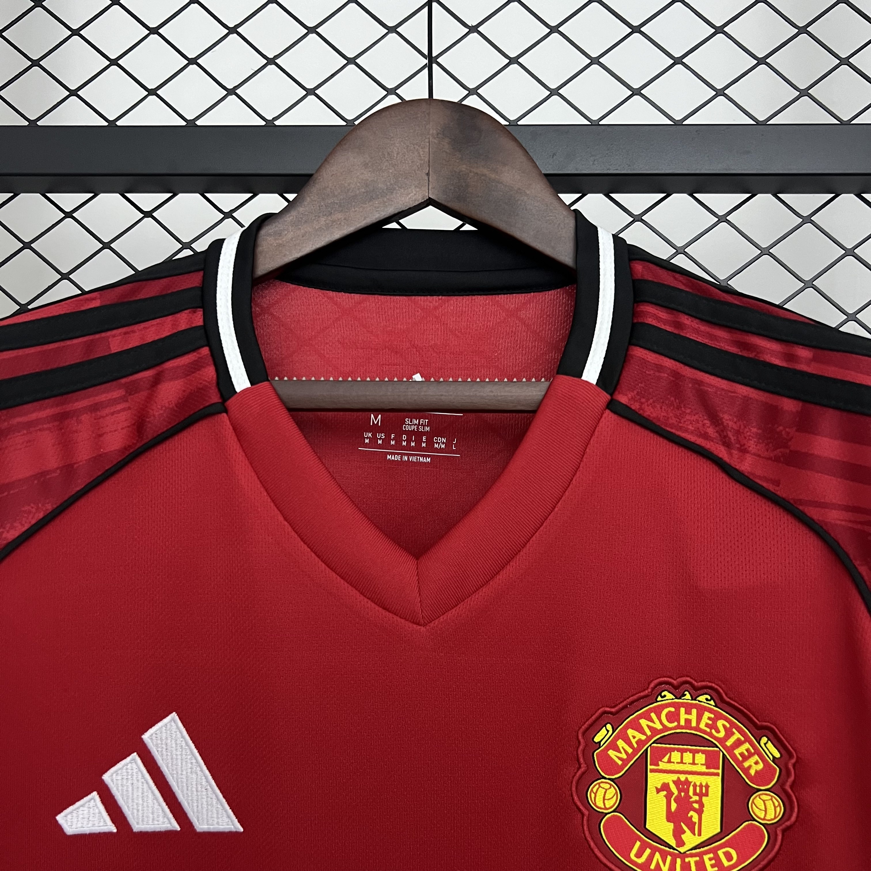Manchester United 2025/26 Home Jersey